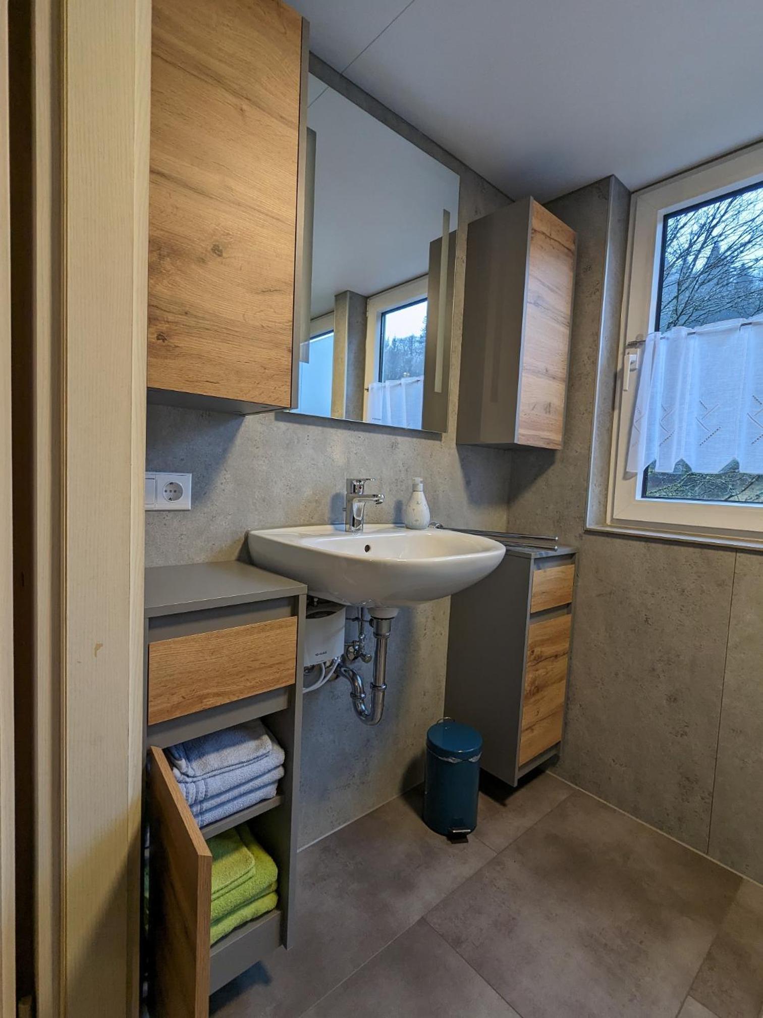 Apartment - Split Level - Photo 7