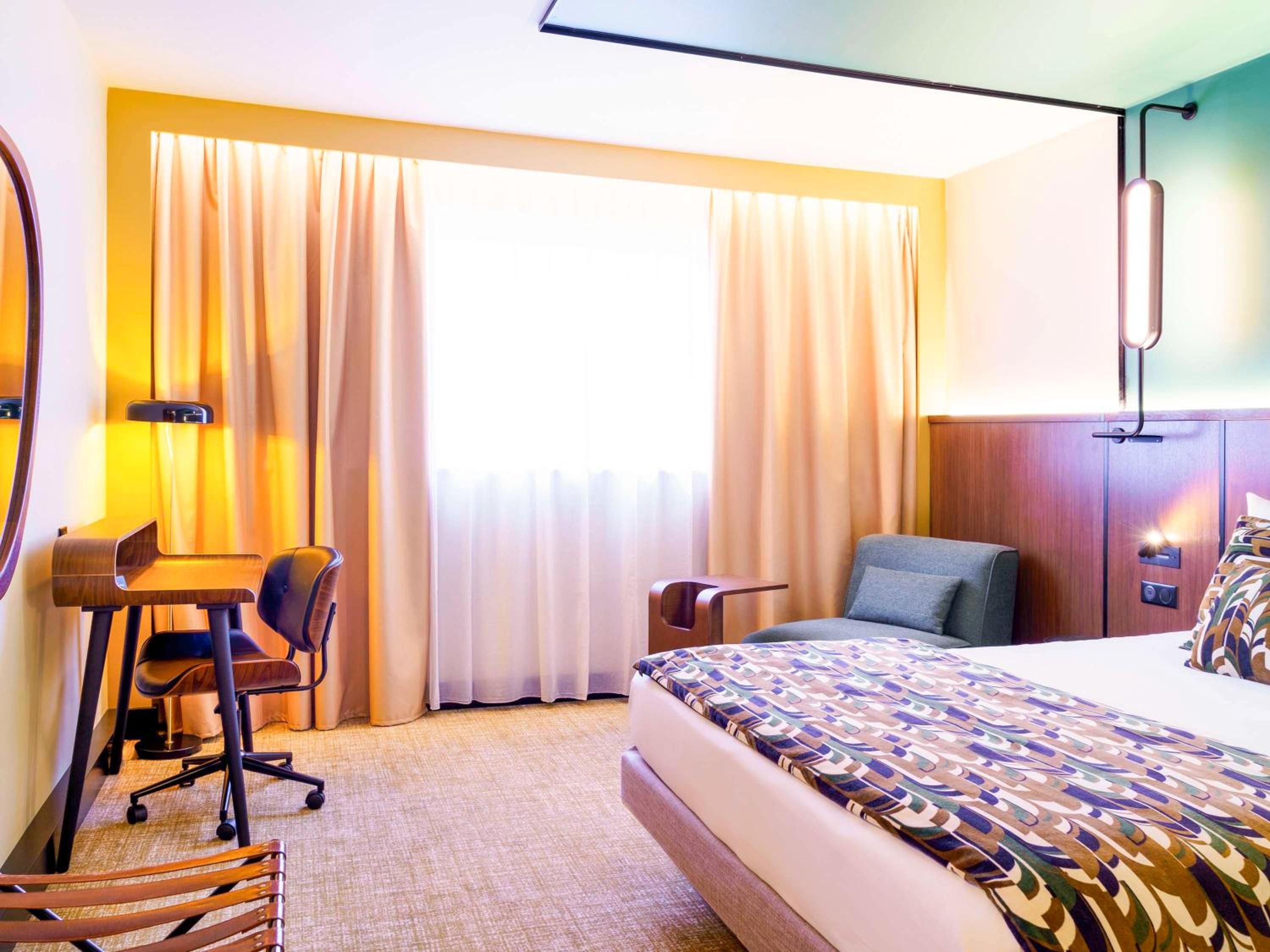 Superior King Room with Bathtub photo 1