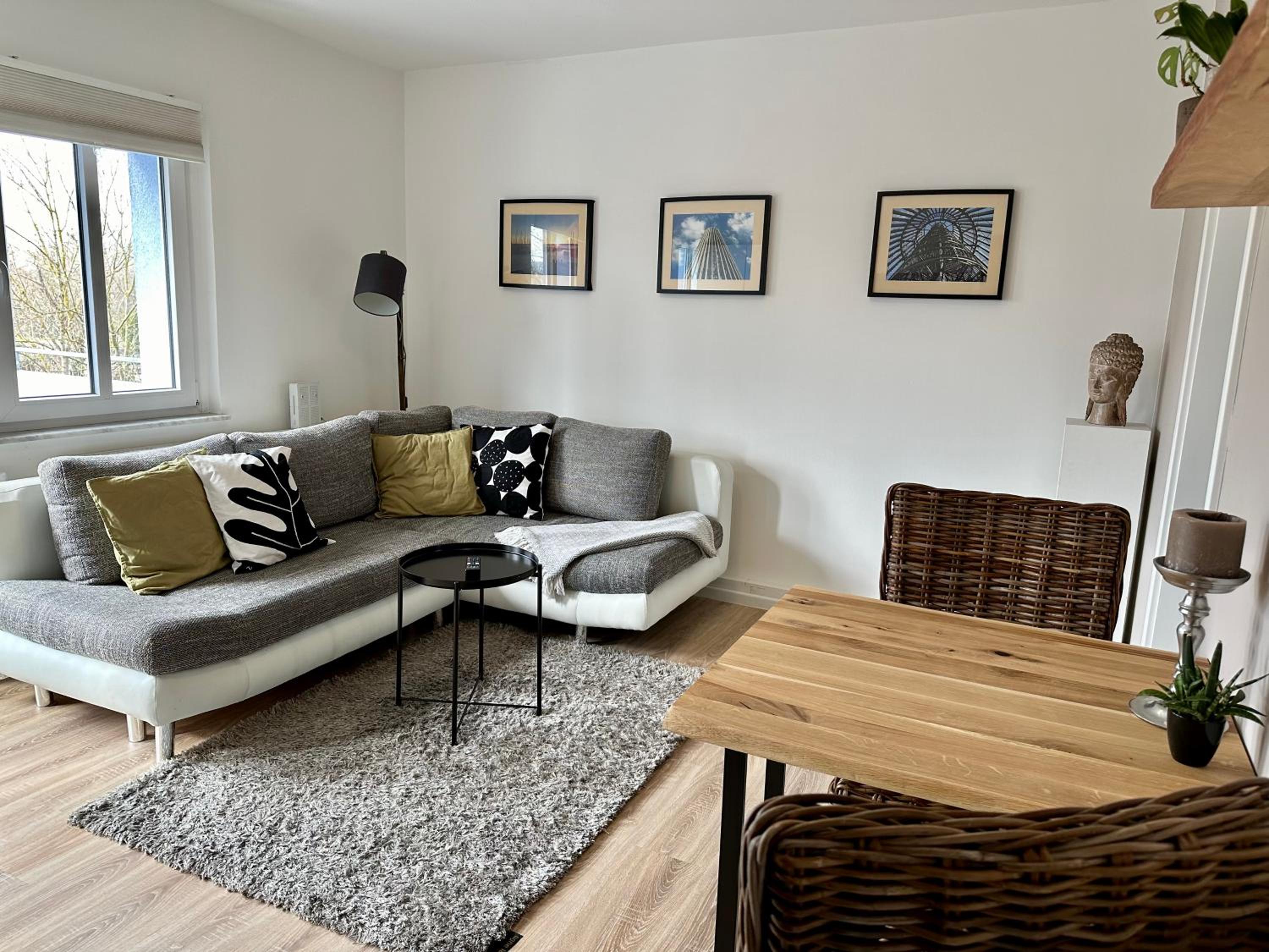 Two-Bedroom Apartment - Photo 6