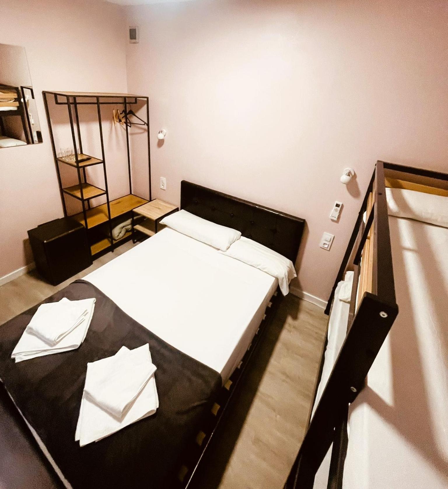 Quadruple Room photo 2