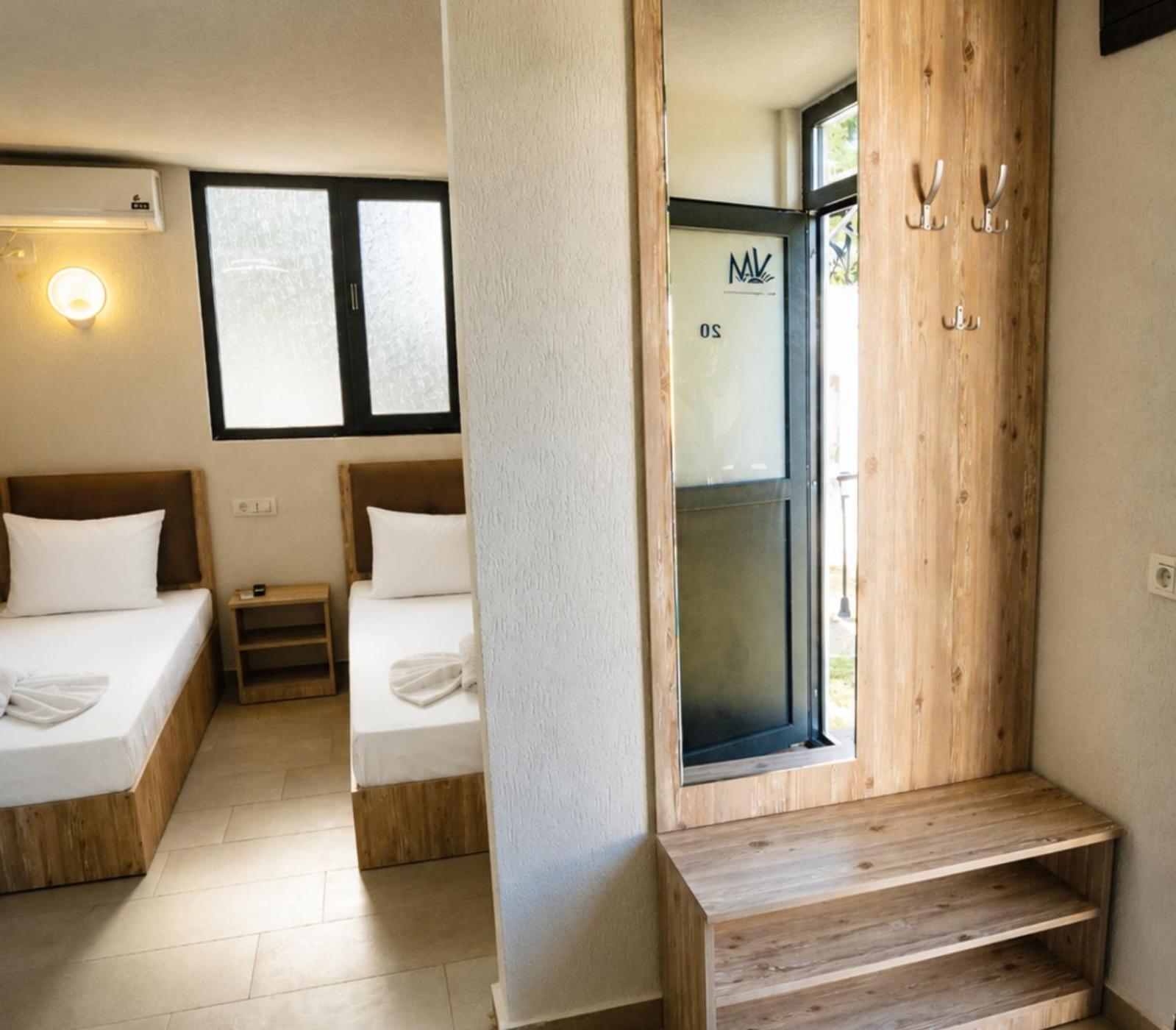 Budget Triple Room photo 3