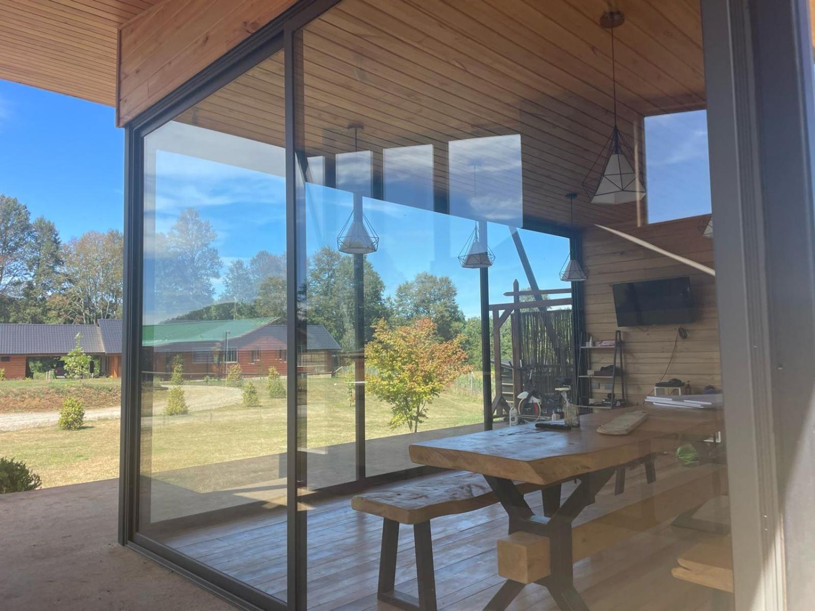 One-Bedroom House photo 2