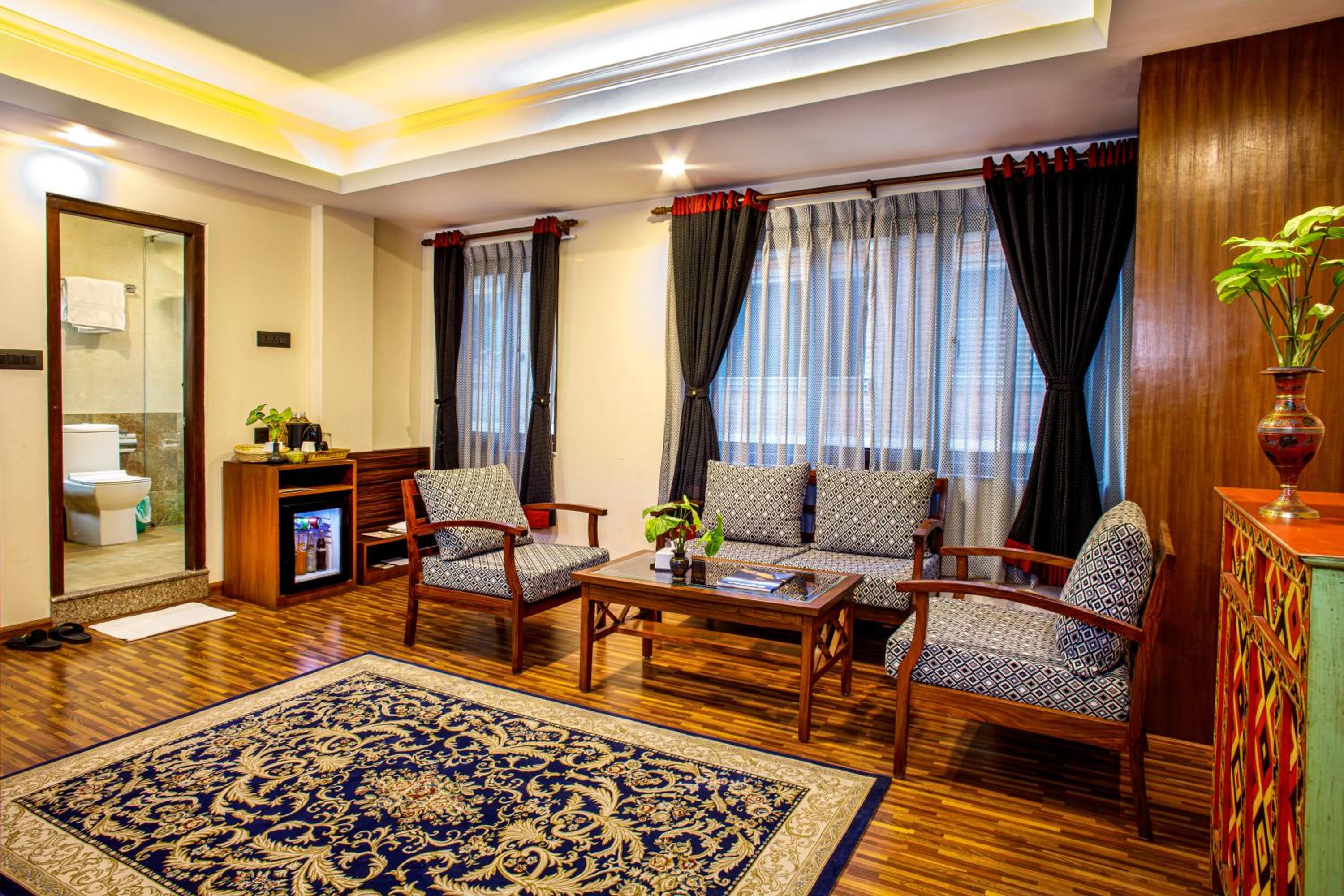 Deluxe Suite photo 1