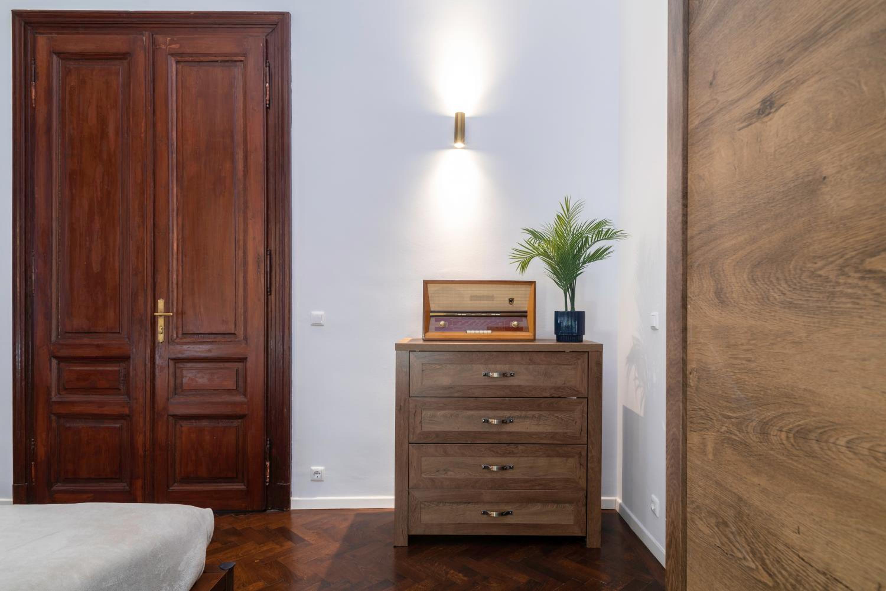 Two-Bedroom Apartment - Photo 1
