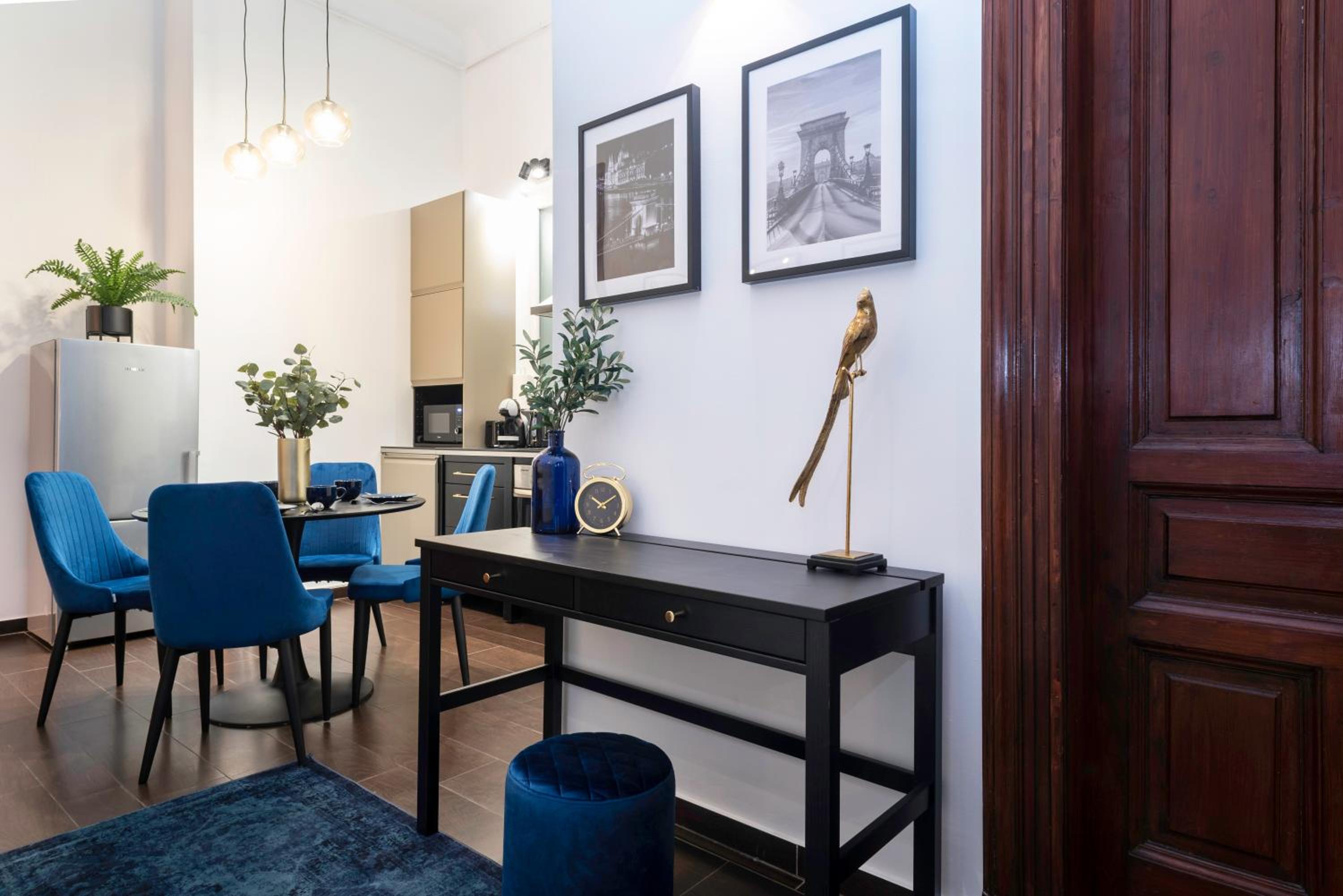 Two-Bedroom Apartment - Photo 14