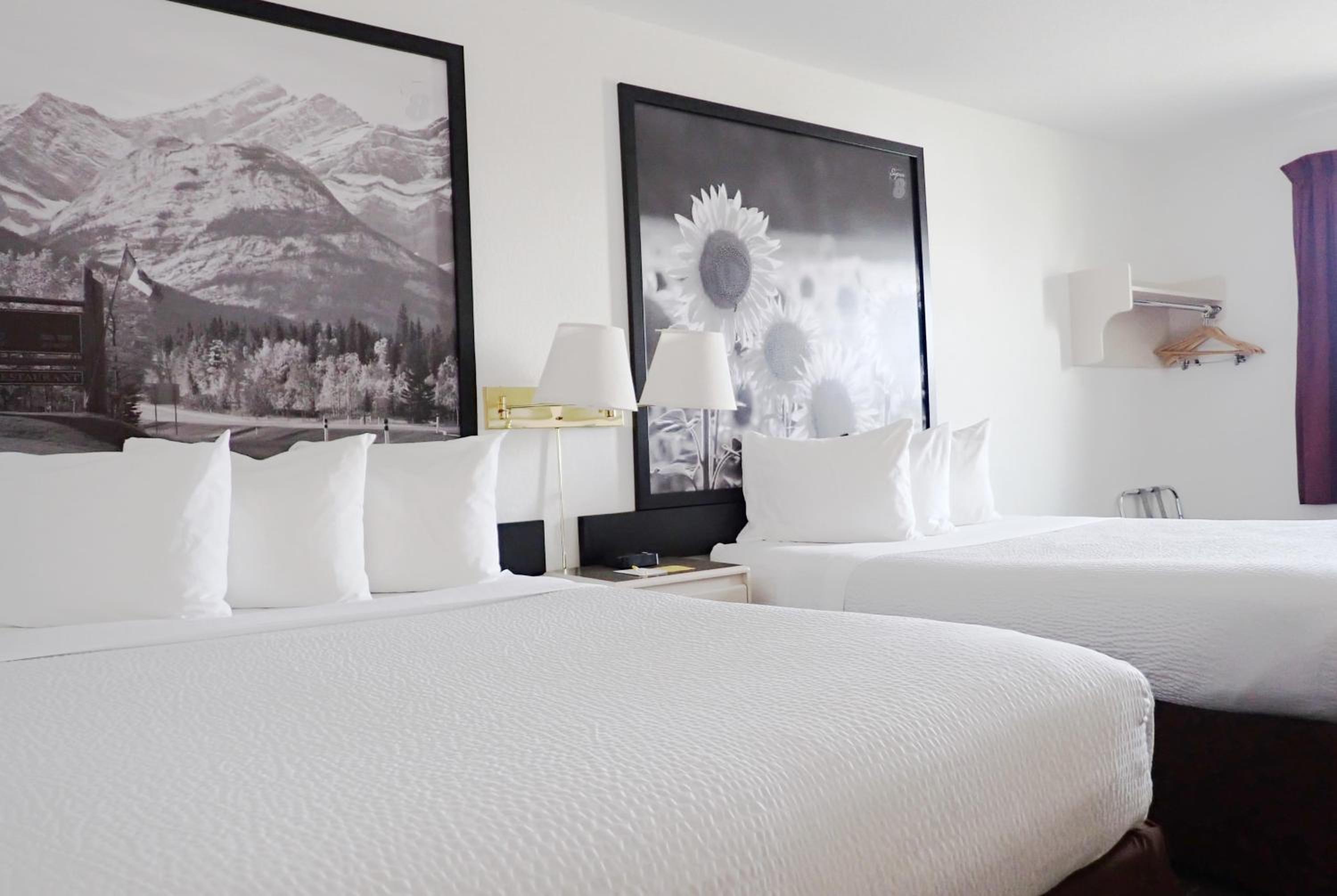 Deluxe Queen Room with Two Queen Beds - Ground Floor/Non-Smoking