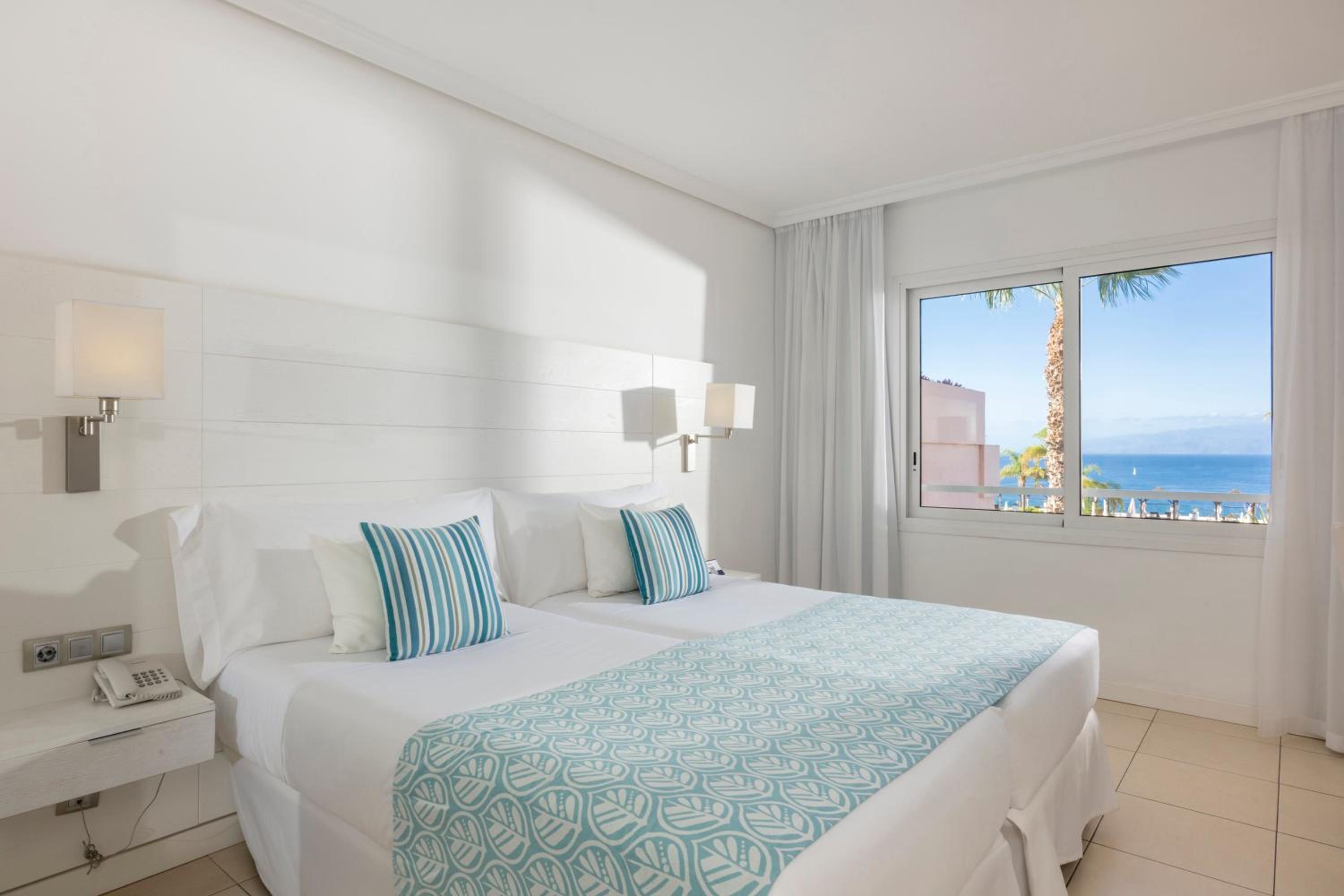 Suite Ocean View (2 adultos) - Photo 1