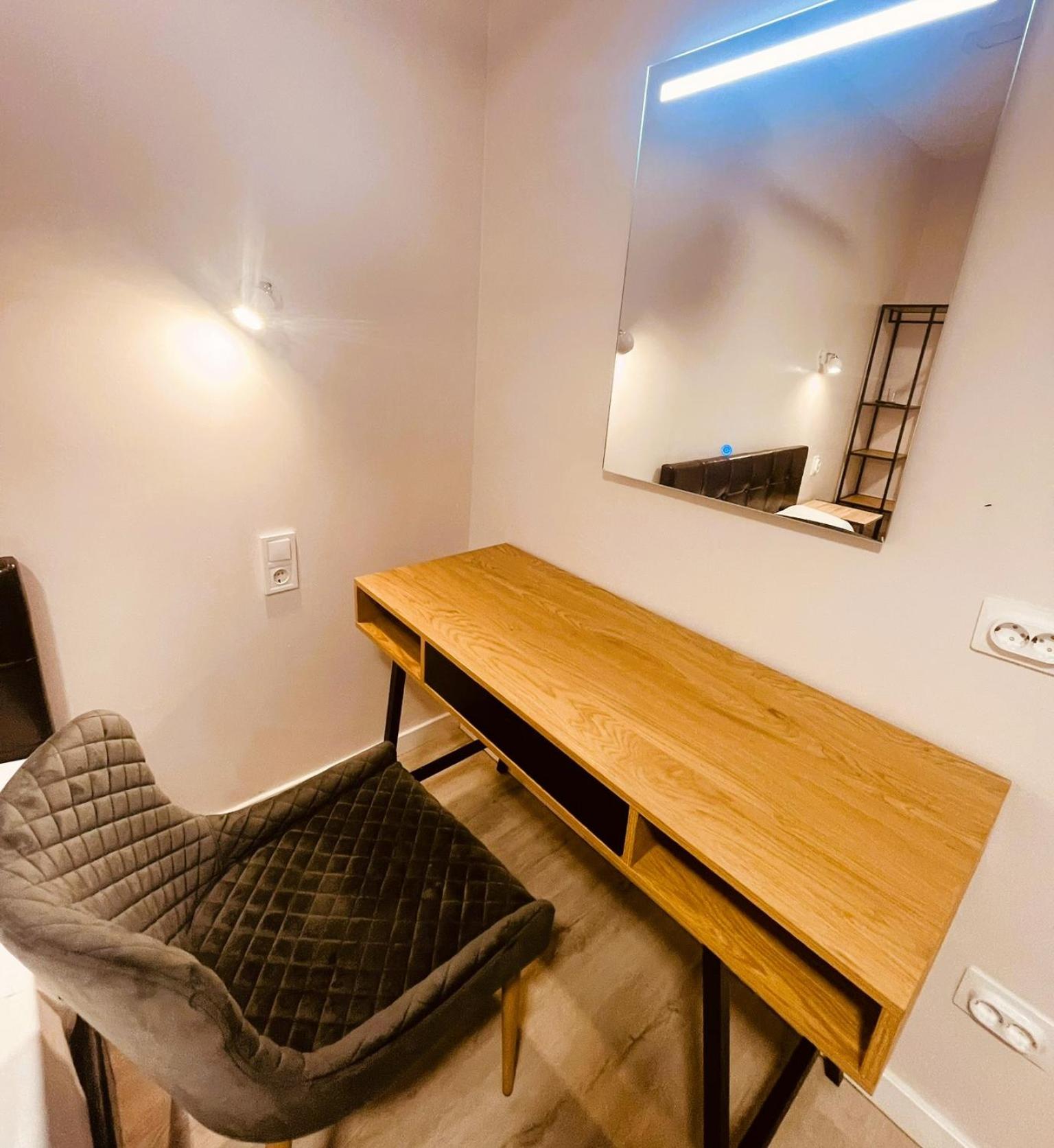 Double Room with Private Bathroom photo 2
