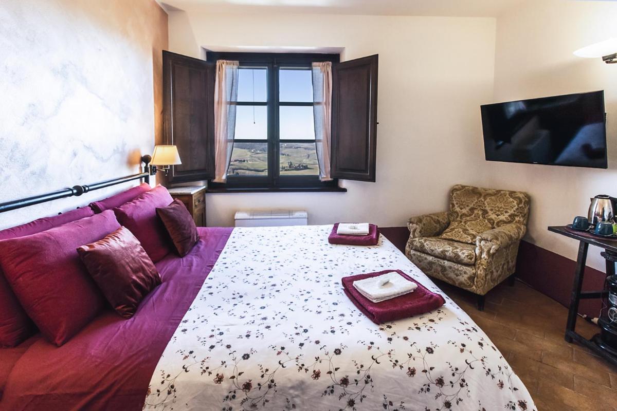 Triple Room With Balcony photo 1
