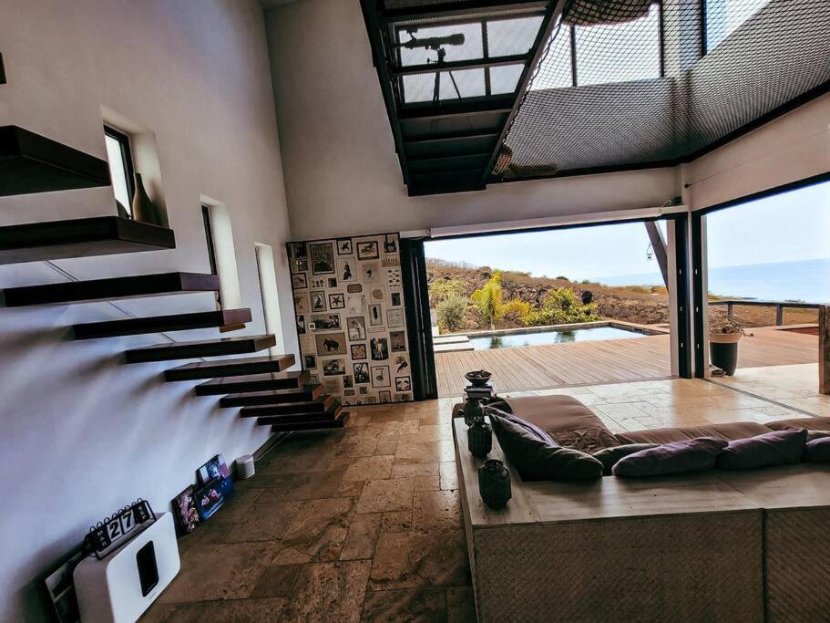 Three-Bedroom Villa photo 1