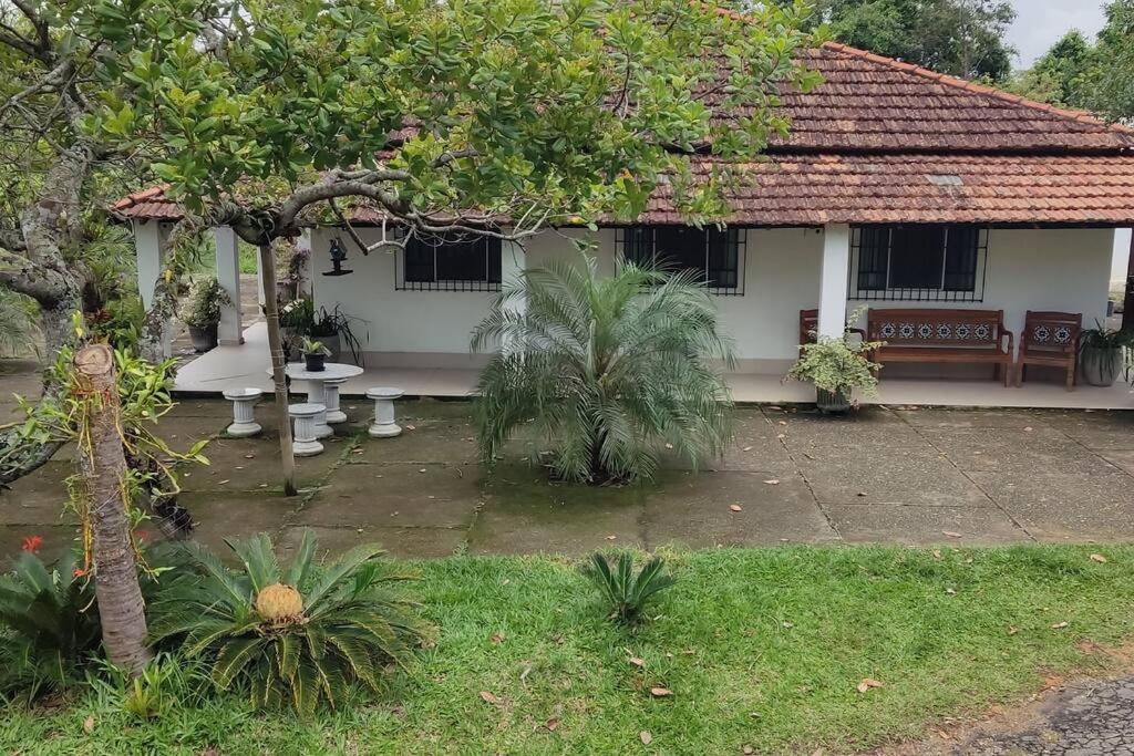 Four-Bedroom House photo 2