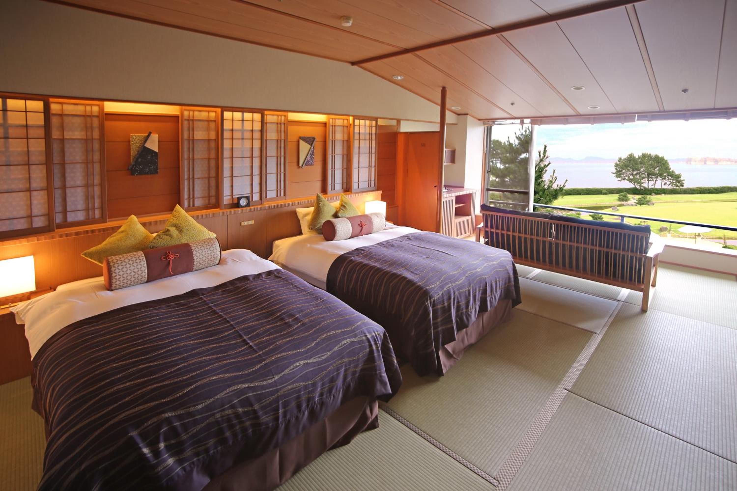 Standard Twin Room with Sea View photo 3