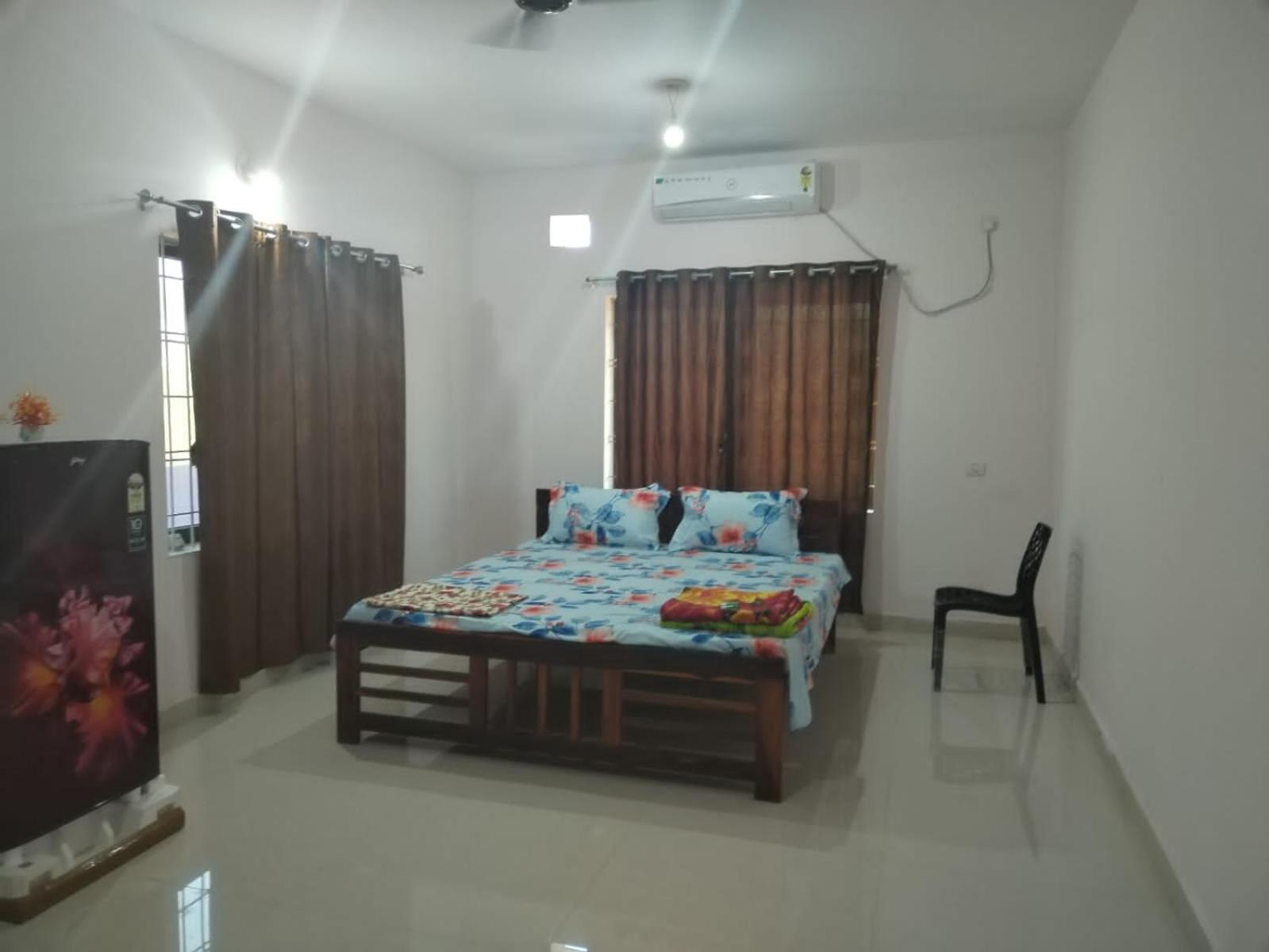 Studio Apartment With One Double Bed photo 1