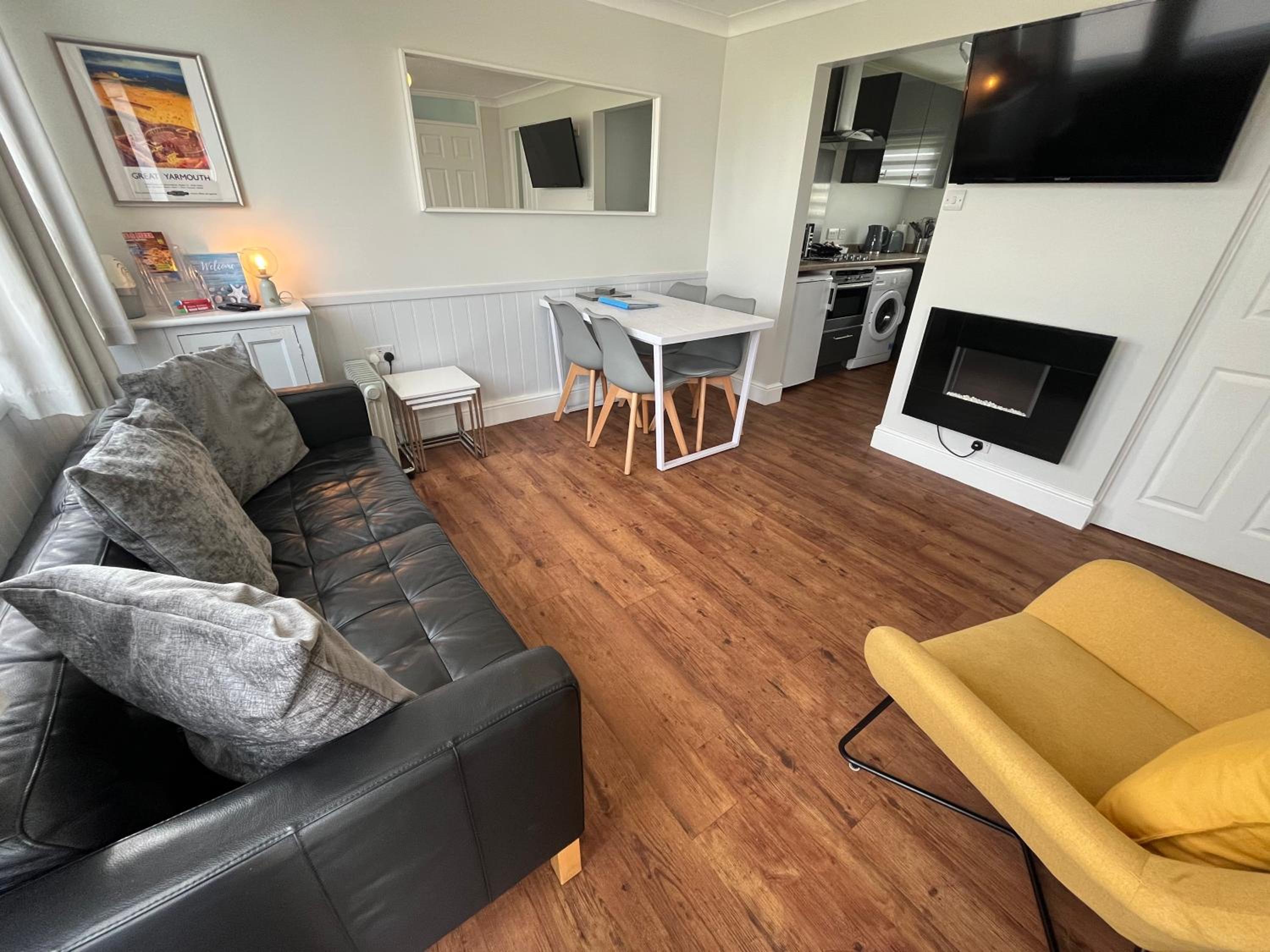 Two-Bedroom Chalet photo 1