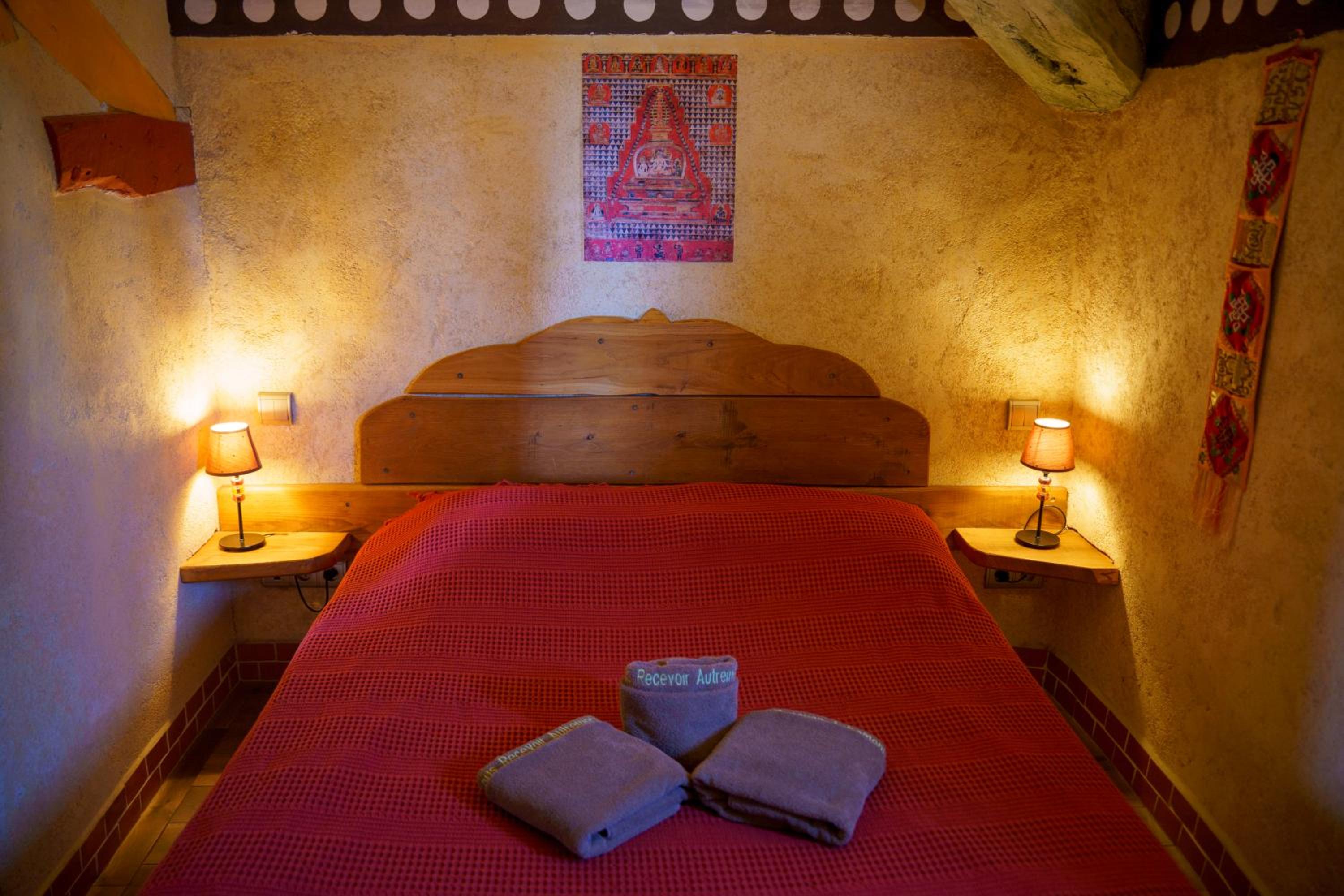 Tibet Studio photo 3
