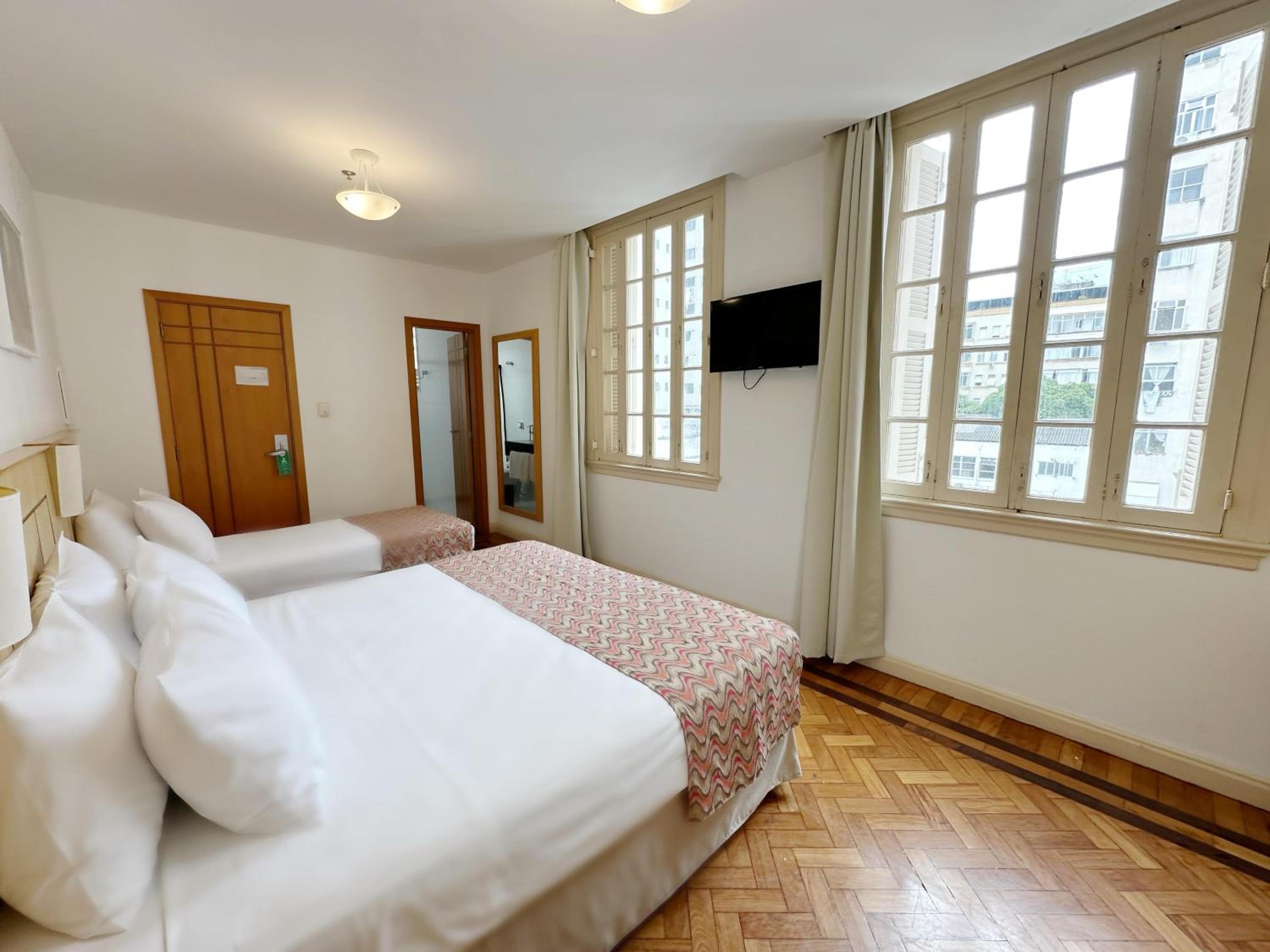 Superior Triple Room - Photo 1