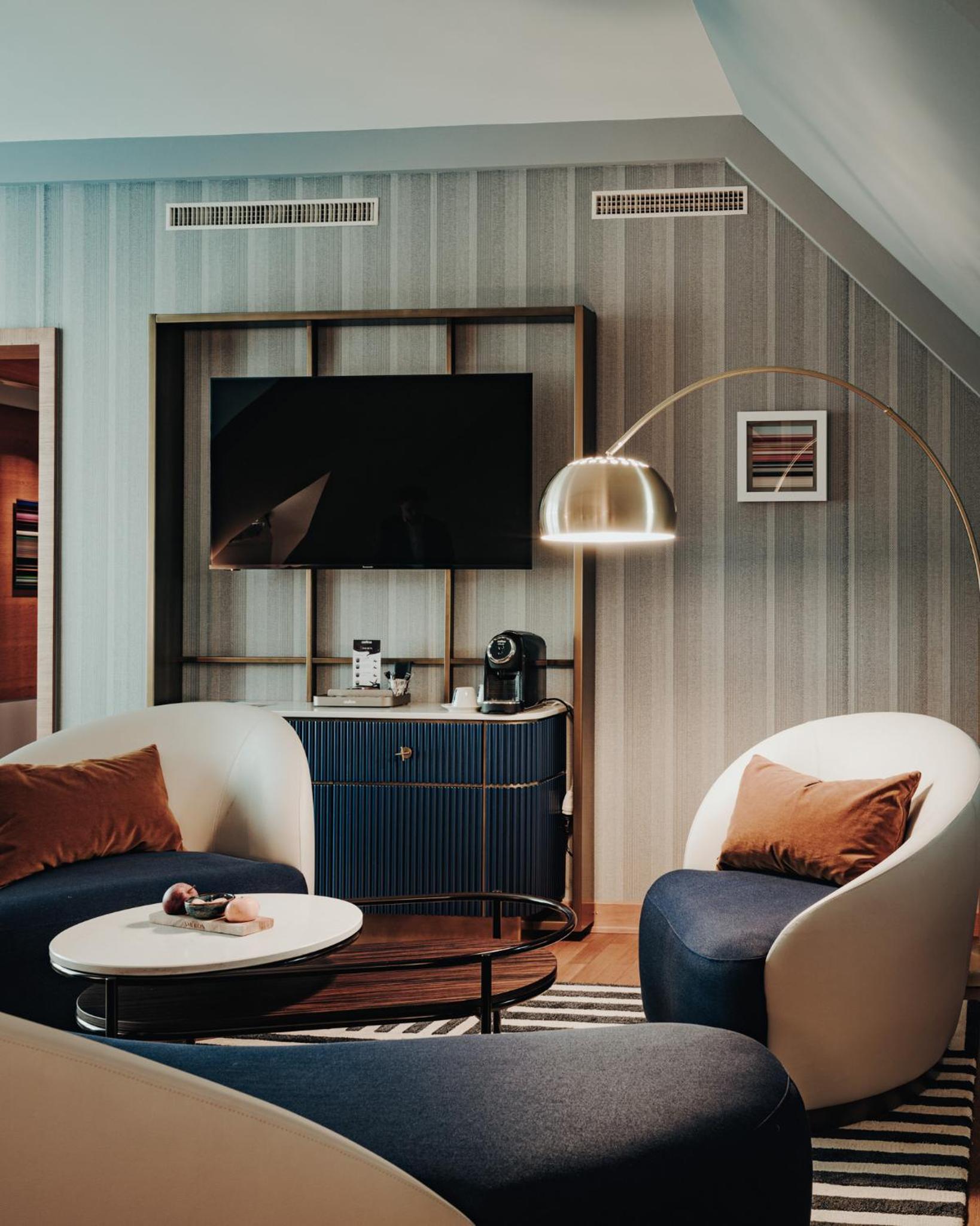 Junior Suite - Photo 5