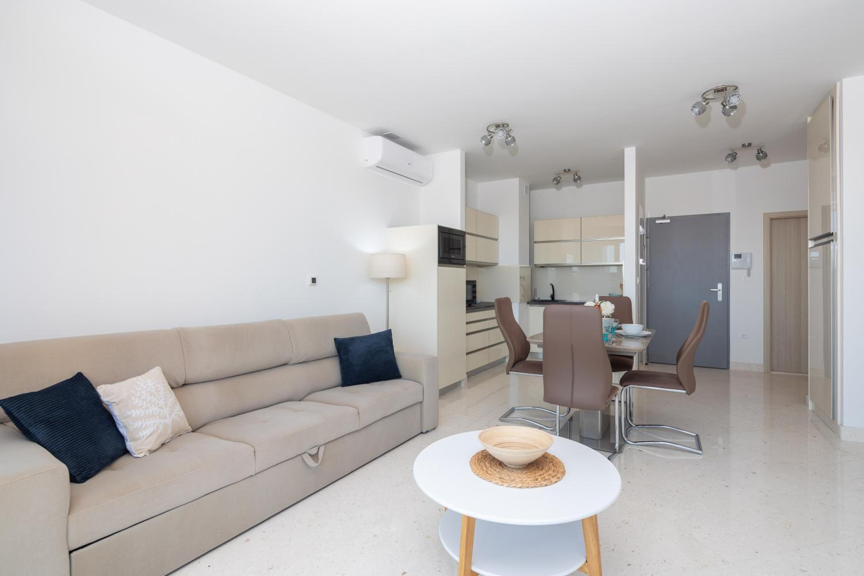 Two-Bedroom Apartment with Terrace and Sea View