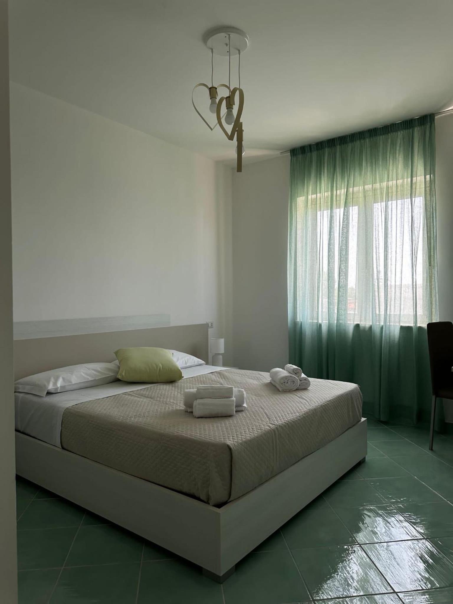 Large Double Room