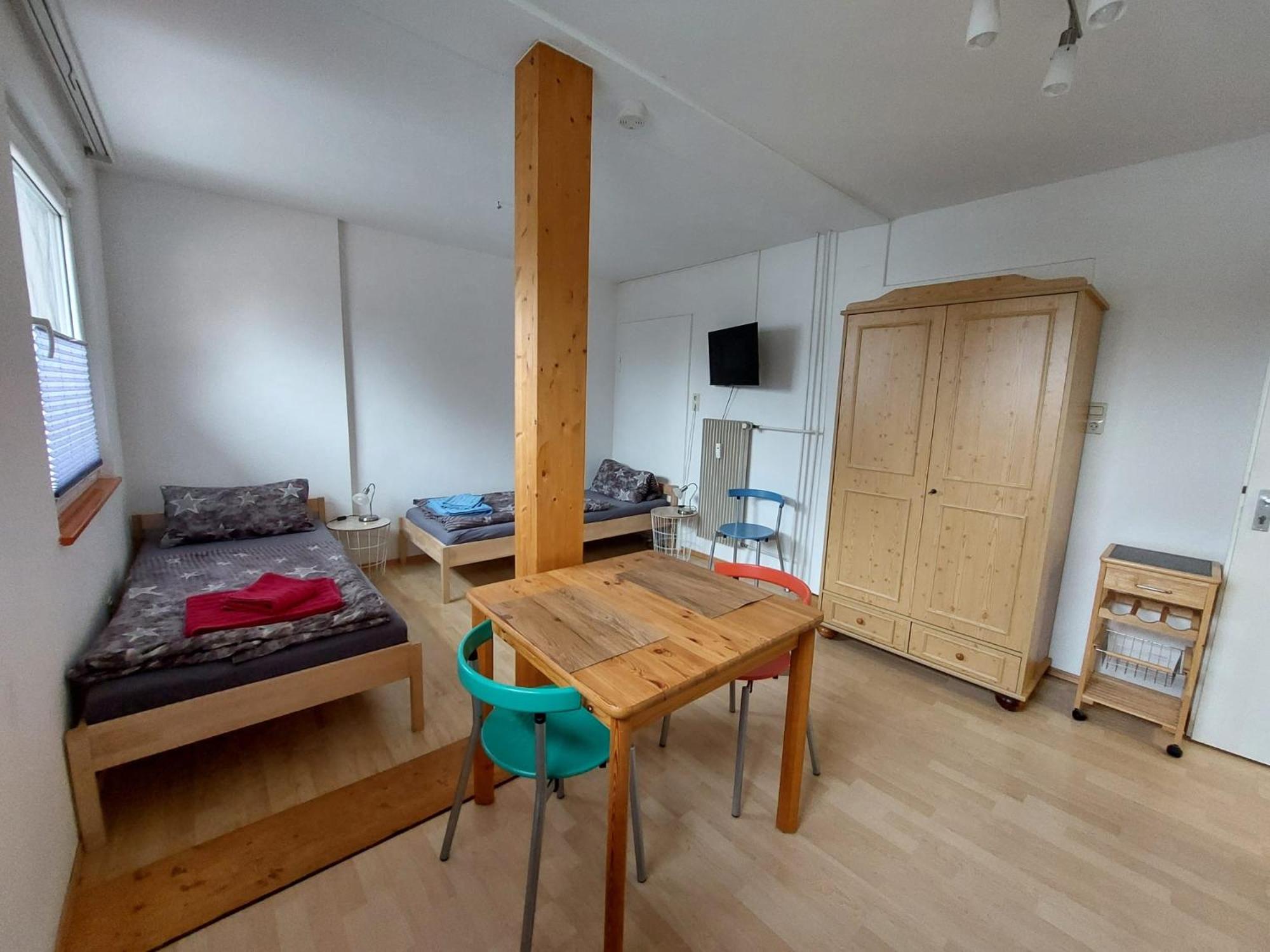 Twin Room with Private Bathroom photo 1