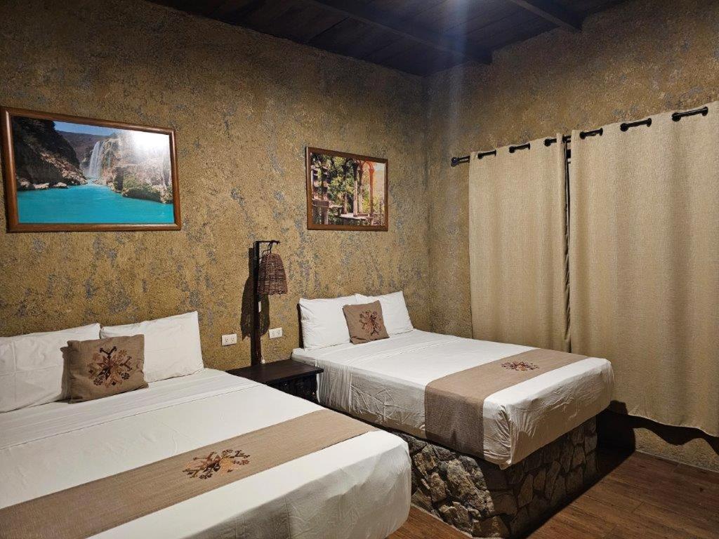 Double Room with Two Double Beds photo 2