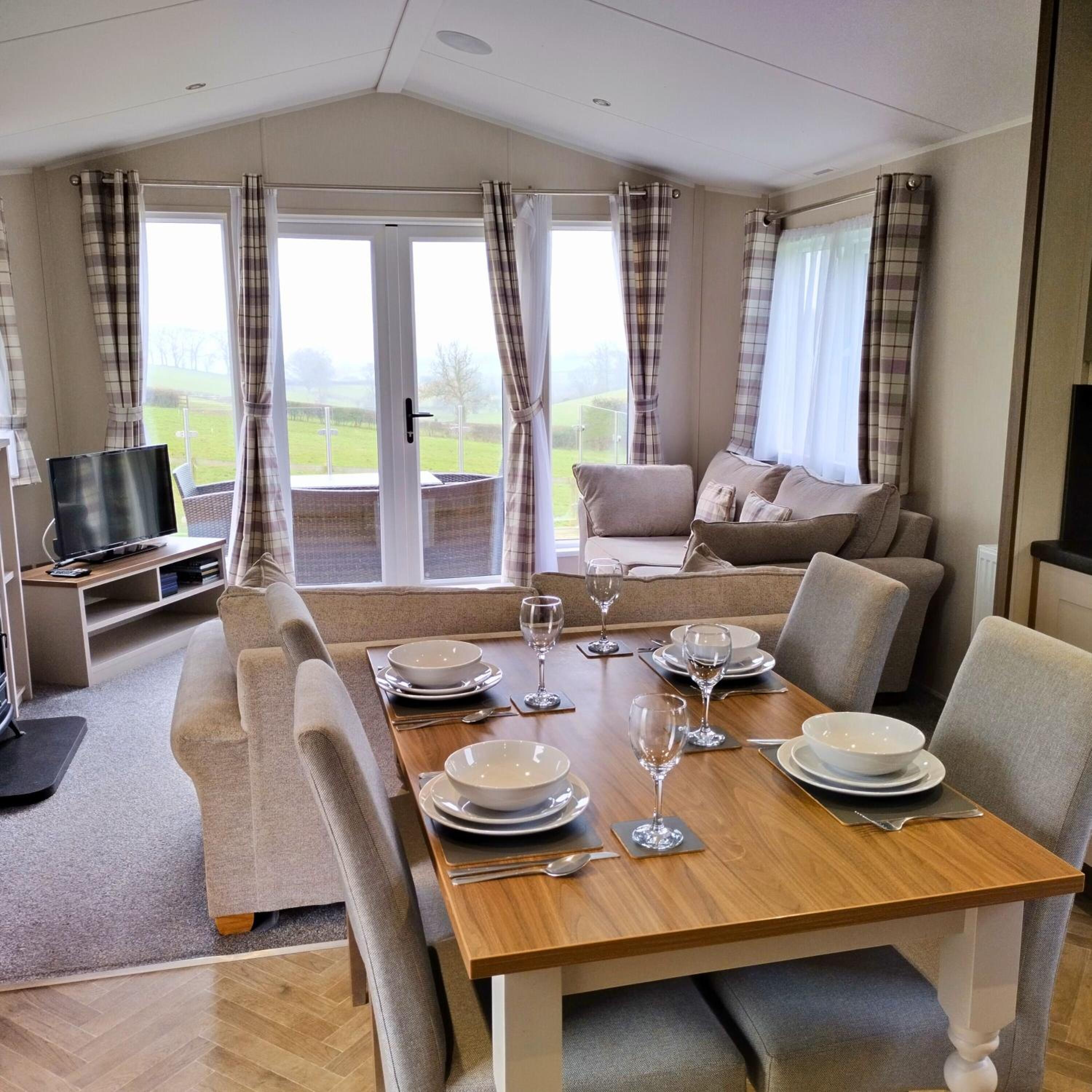 Luxury Lodge - Photo 6