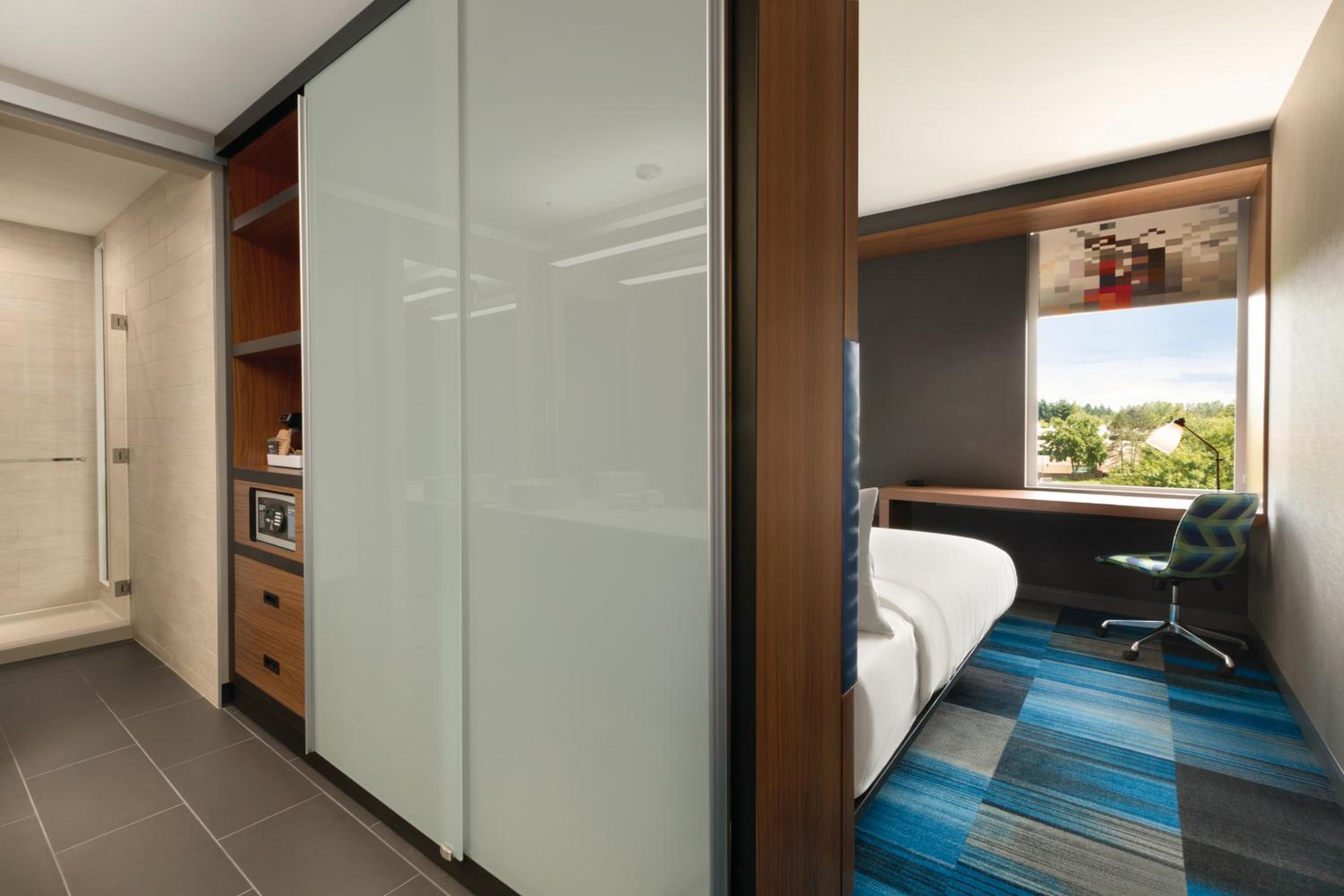 Guest room, 2 King
