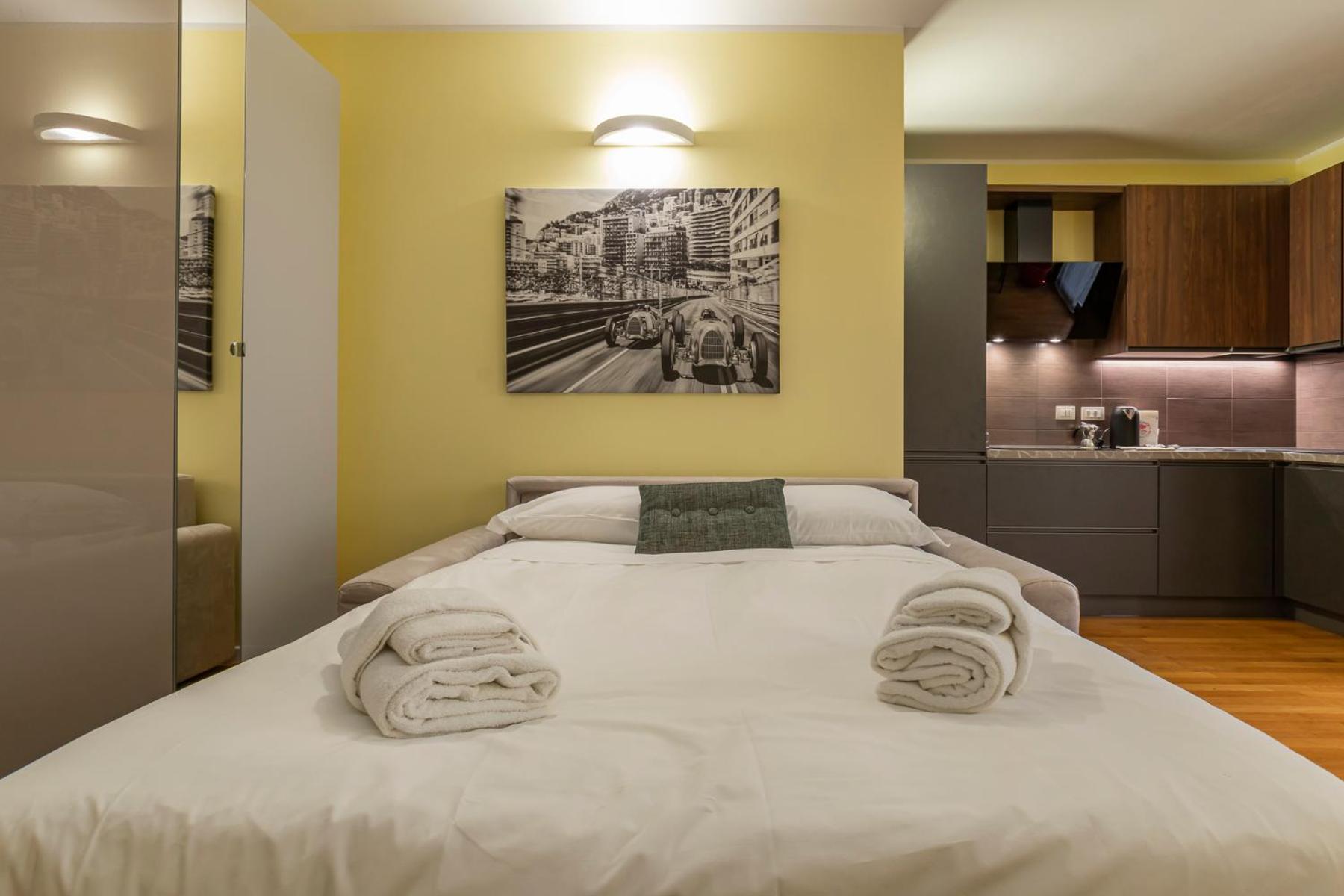 One-Bedroom Apartment