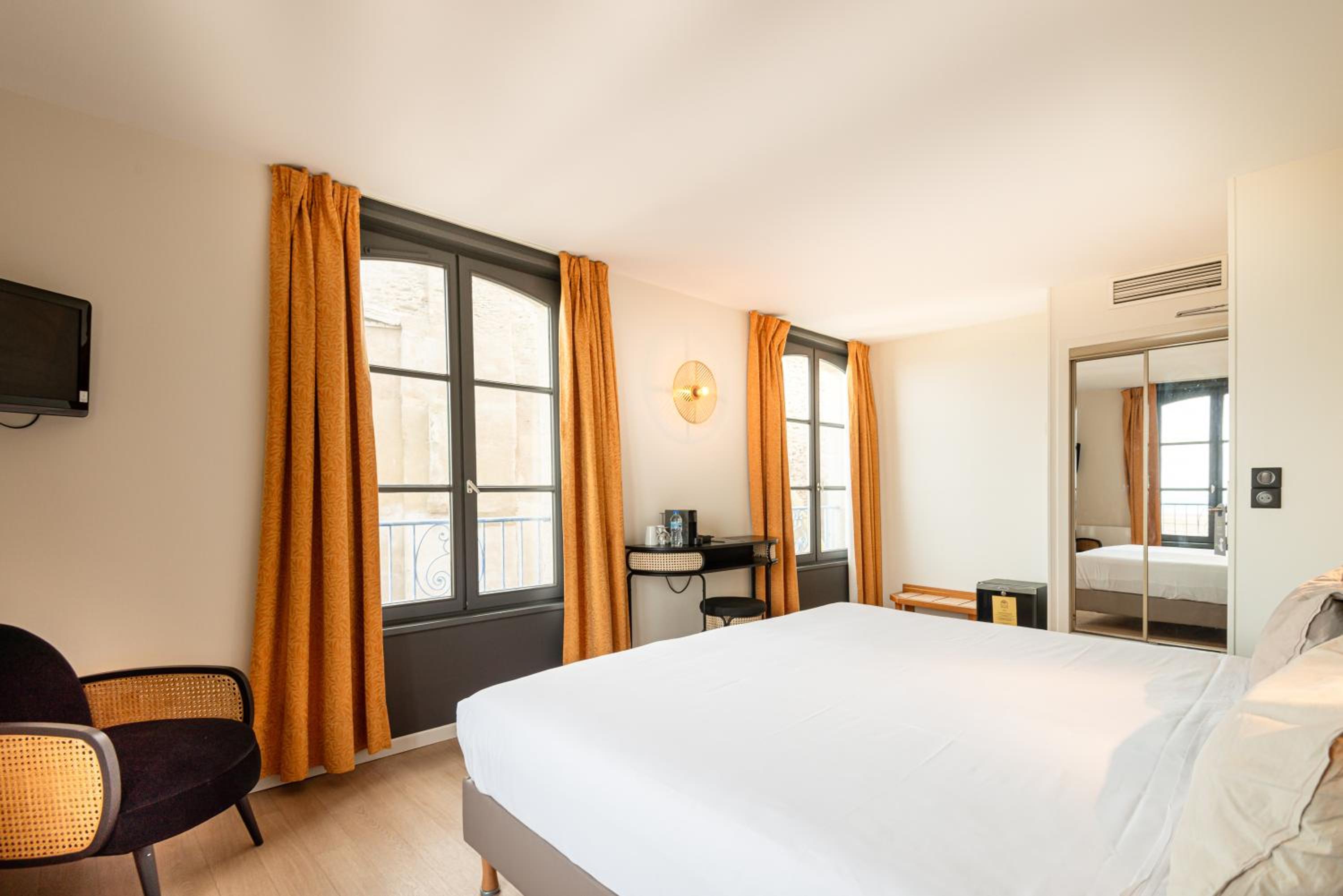 Superior Double or Twin Room with Sea View photo 2