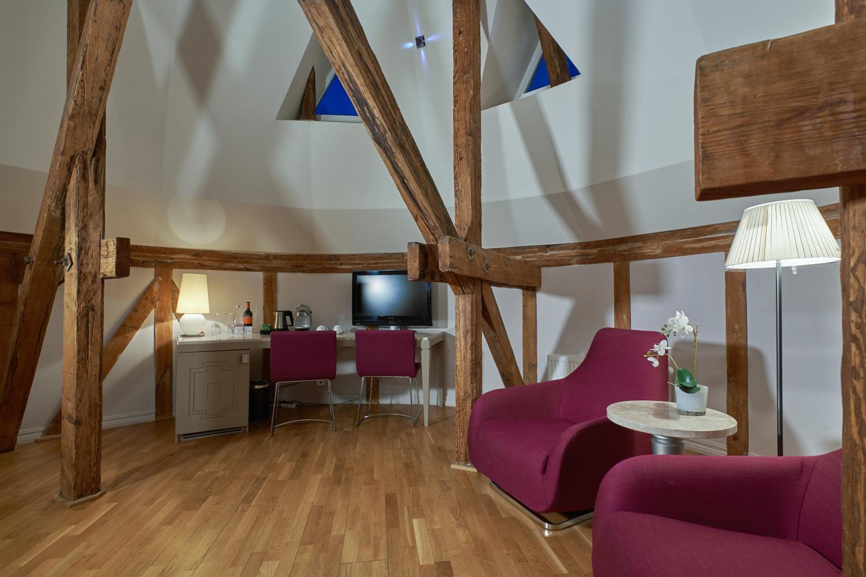 Junior Suite - Photo 1