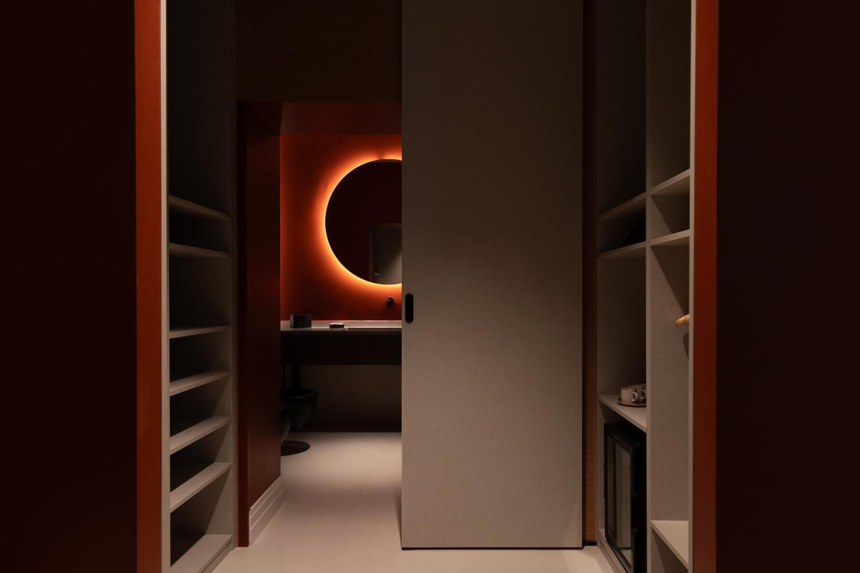 Suite with City View photo 2