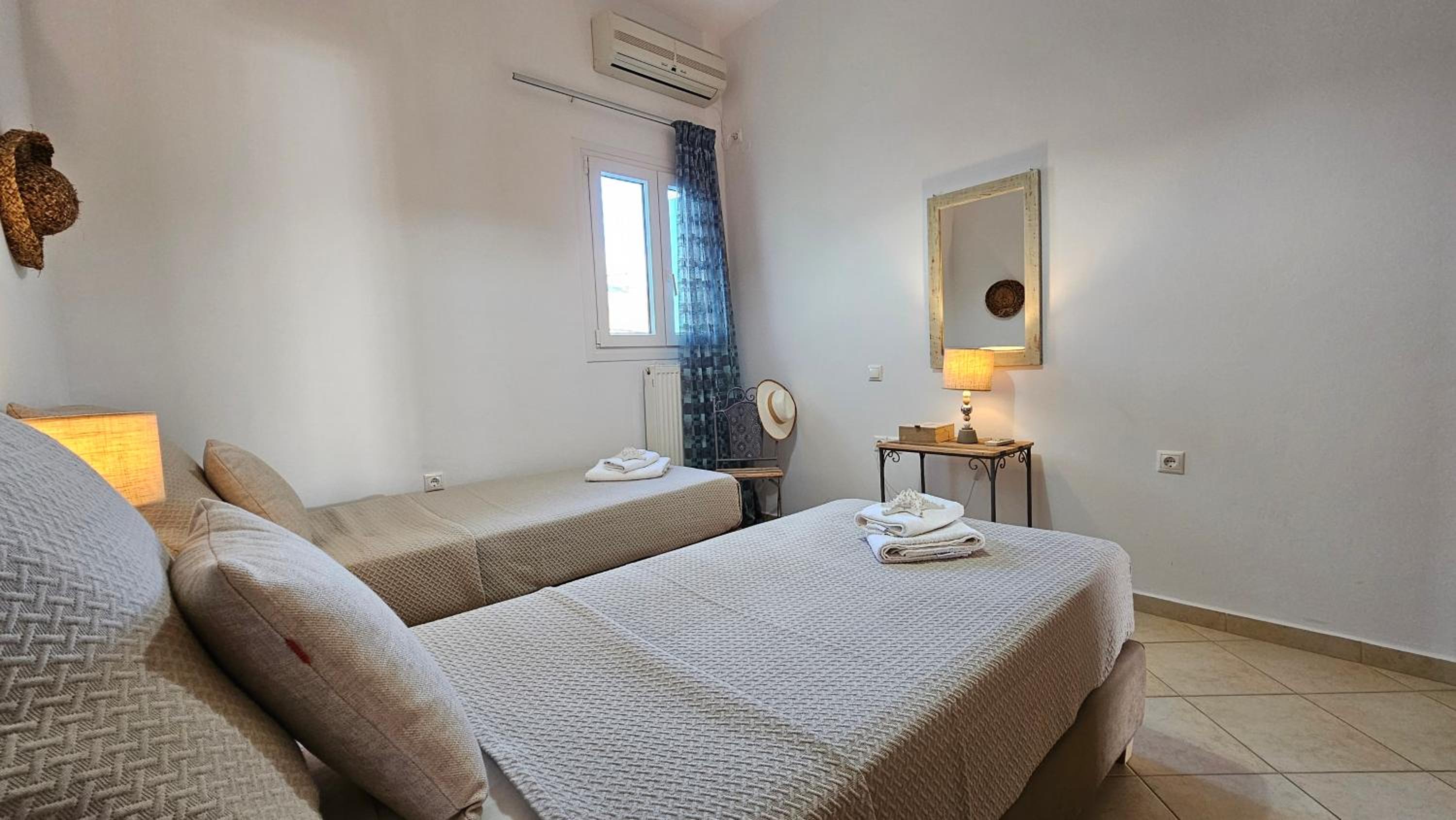 Two-Bedroom House photo 2