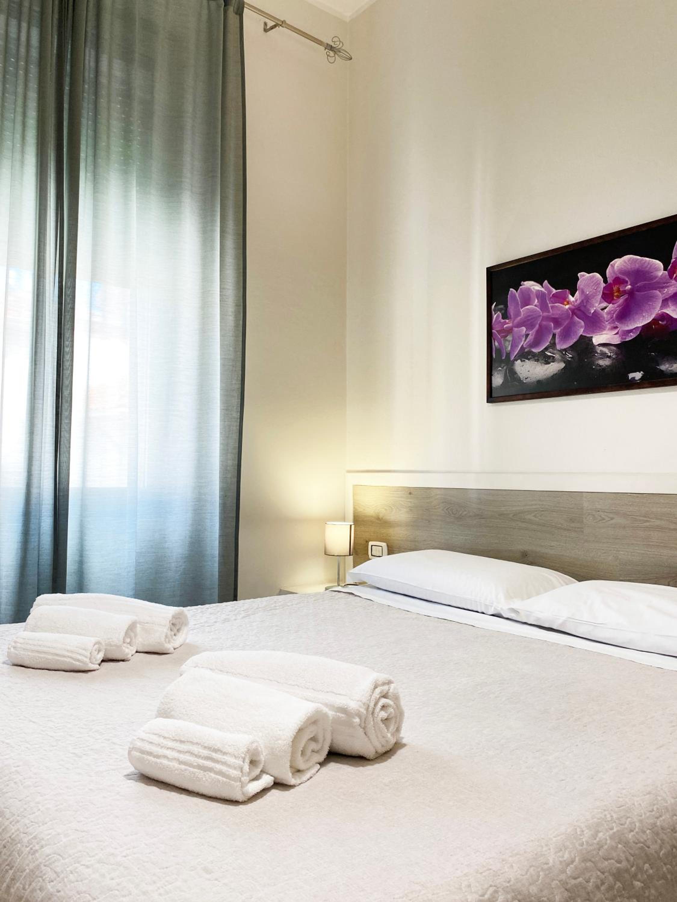 Double Room - Photo 1