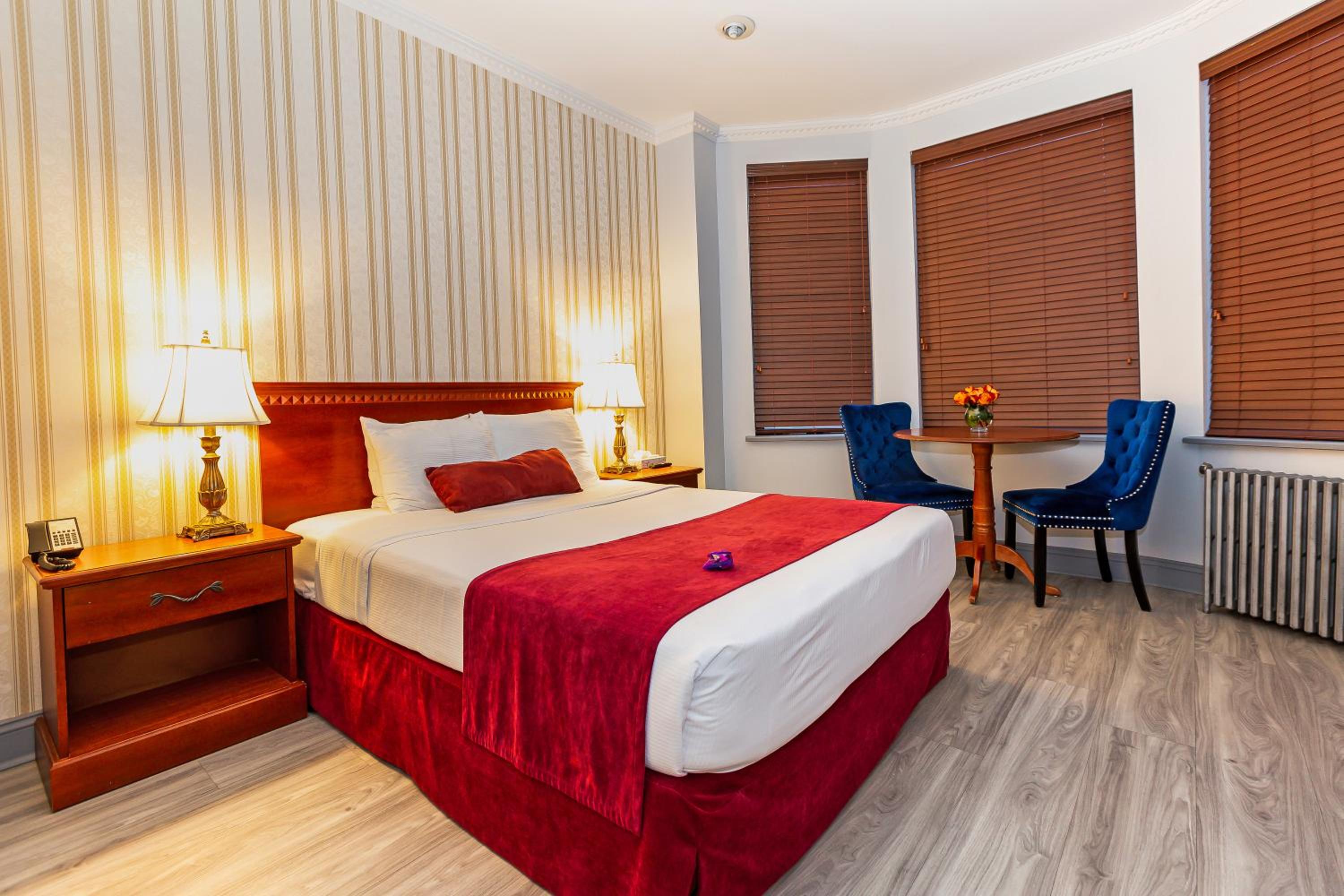 One Queen Bed Room