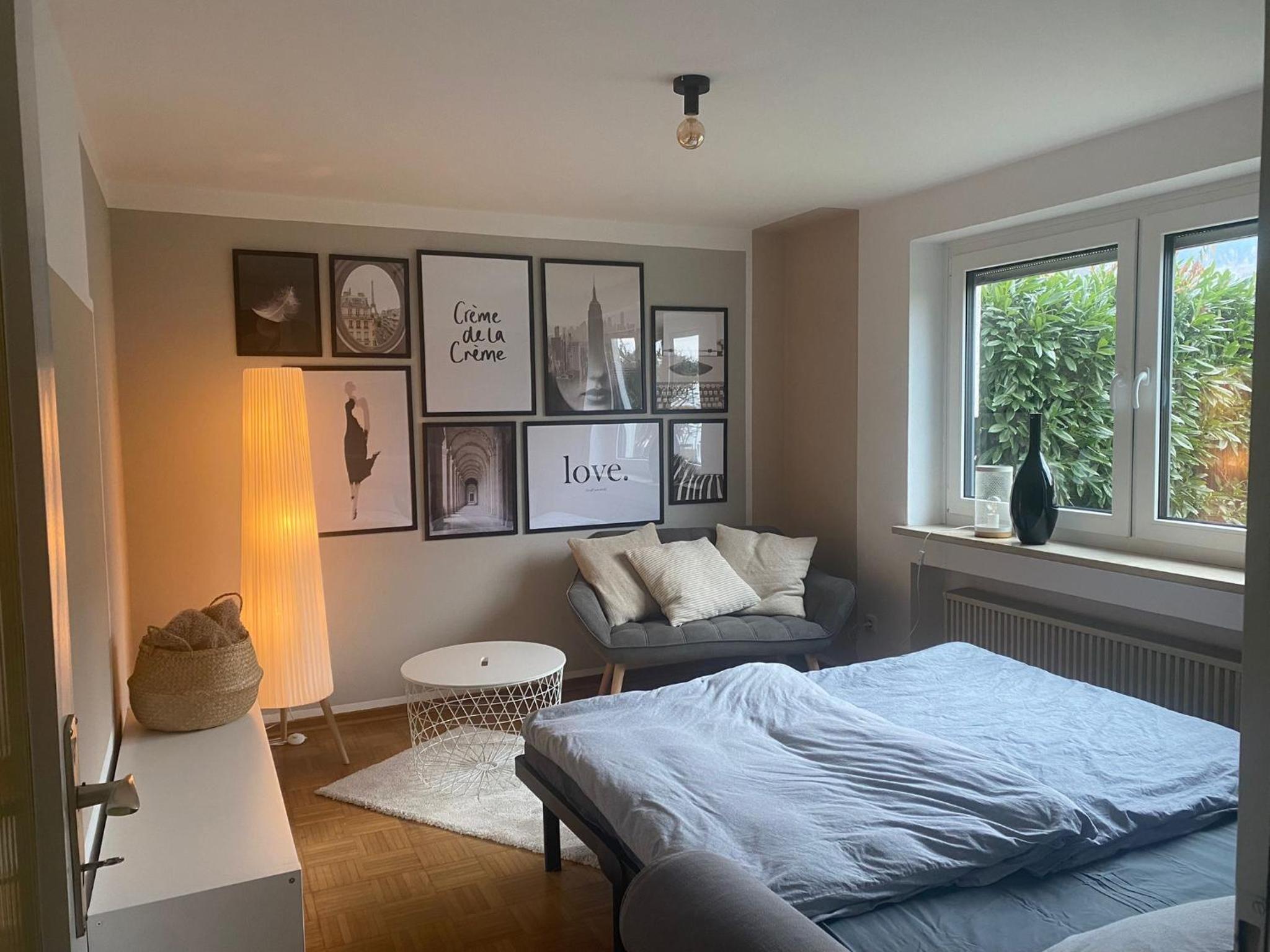 One-Bedroom Apartment photo 2