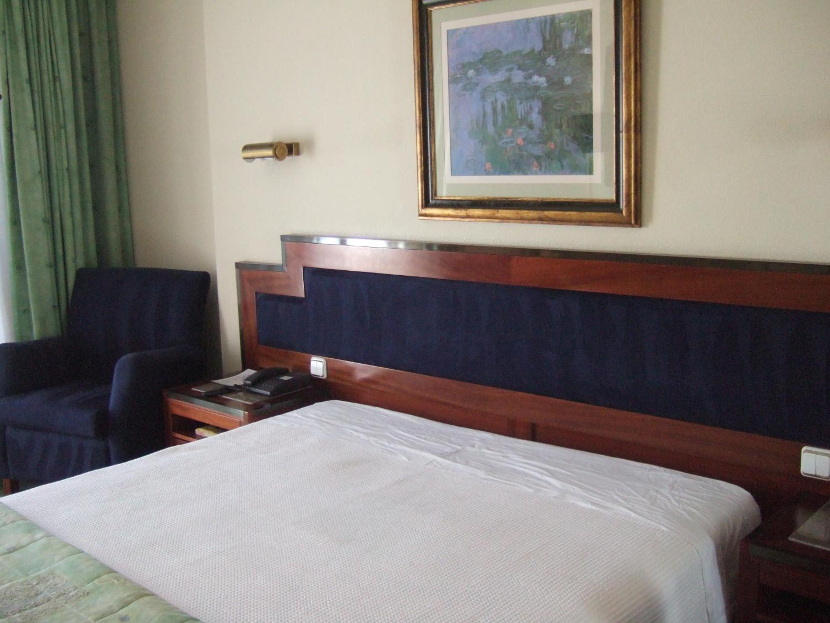Standard Double Room - Photo 2