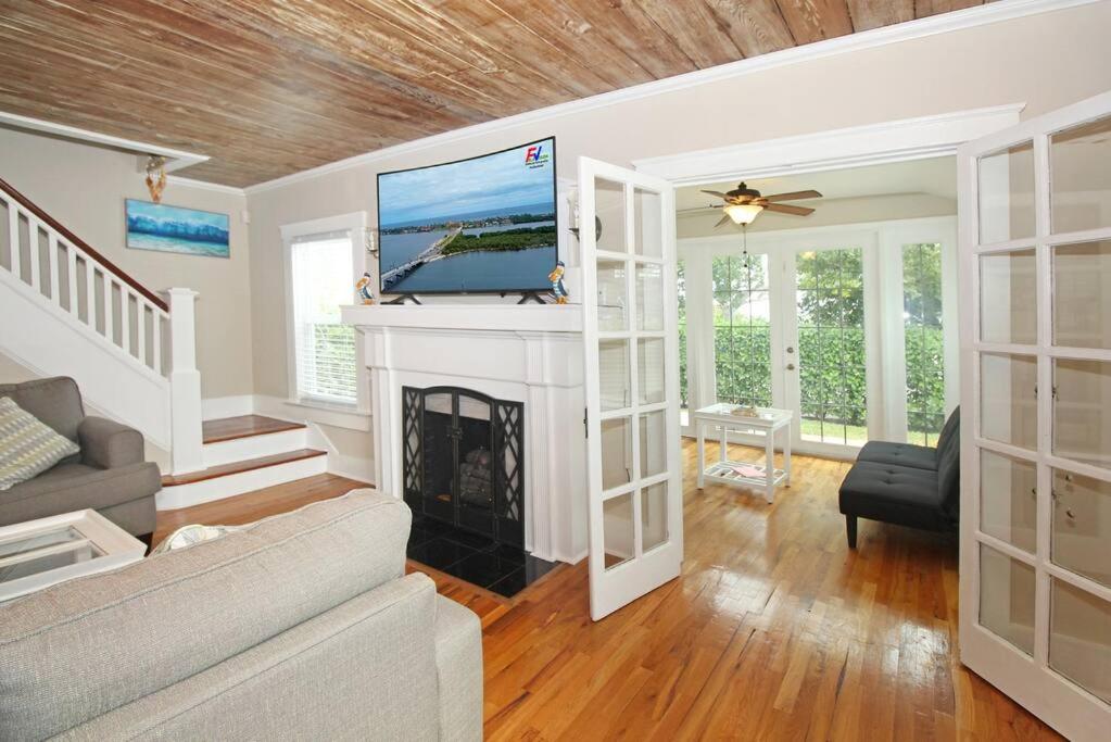 Three-Bedroom Home photo 1