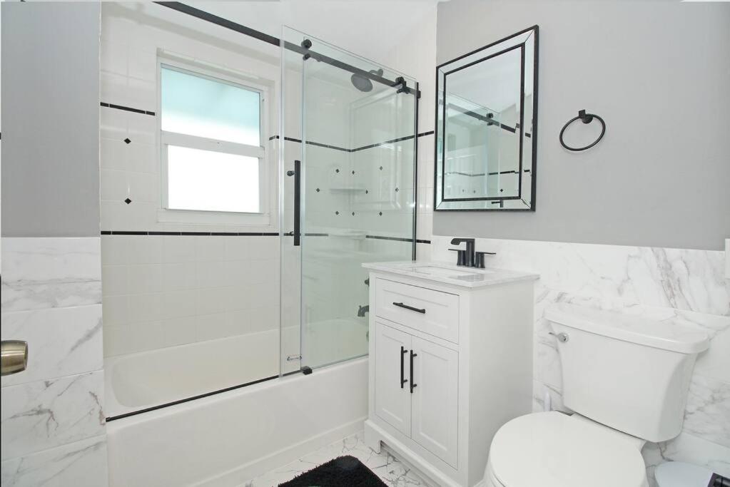 Three-Bedroom Home photo 2