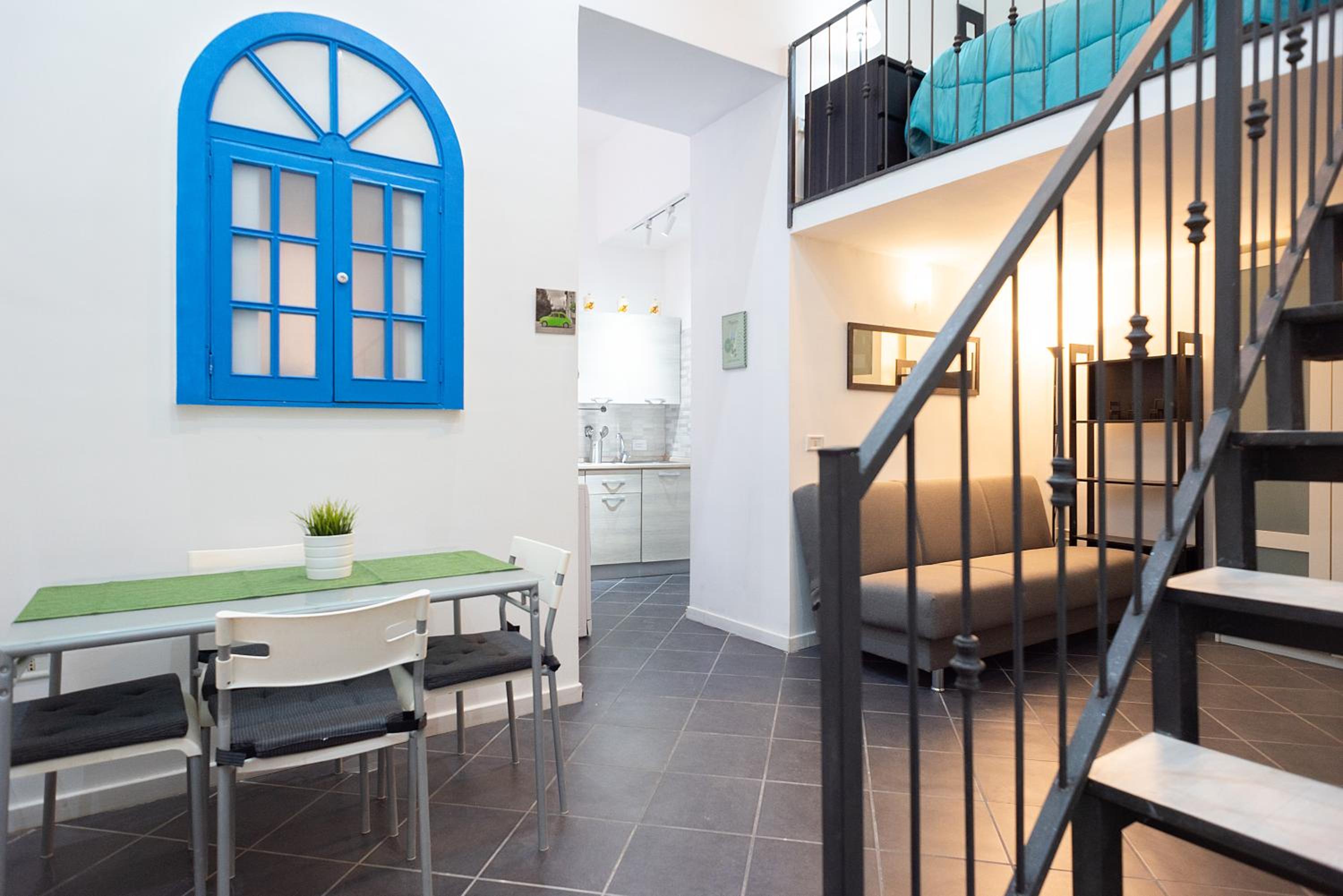 One-Bedroom Apartment