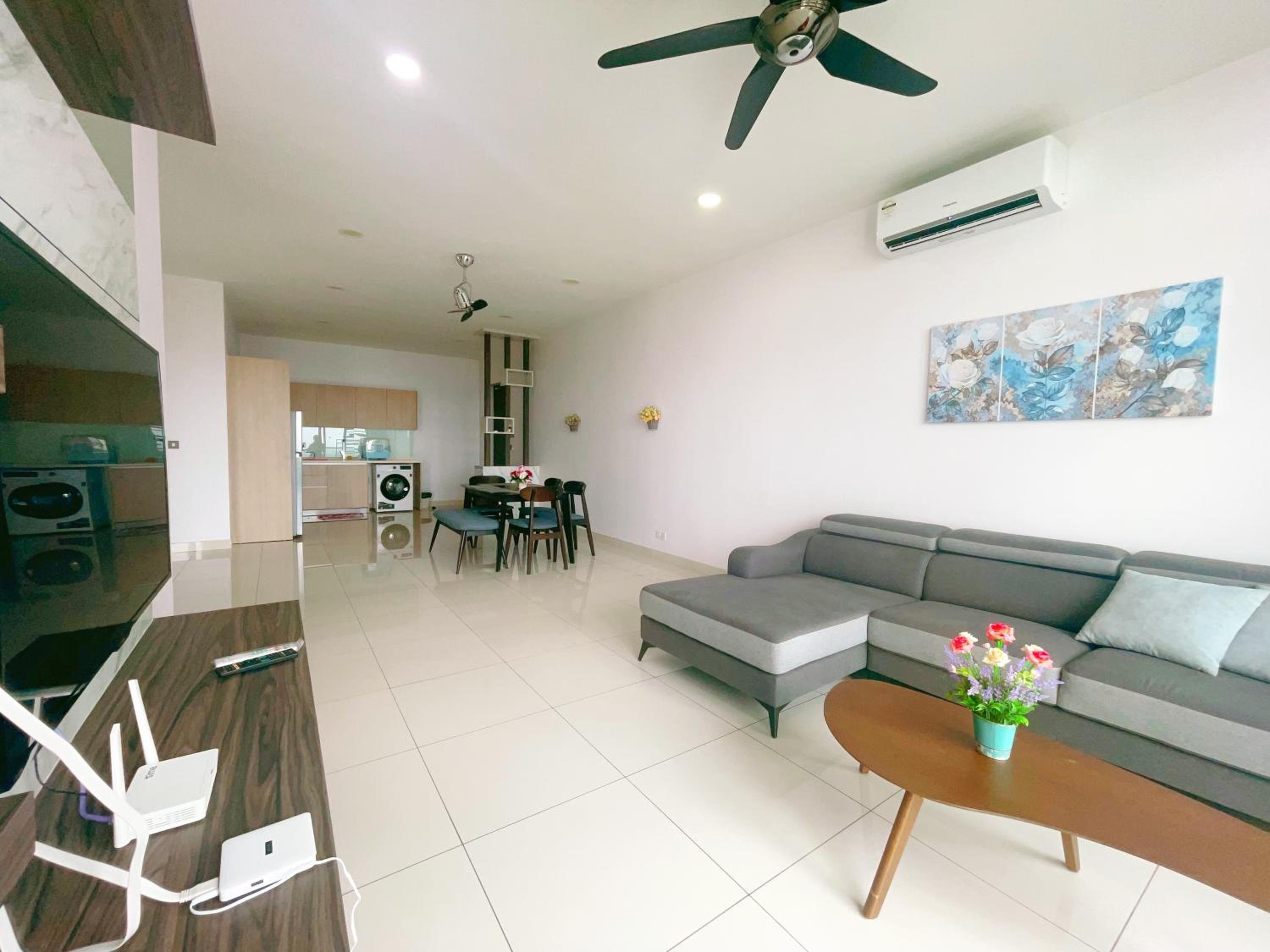Three-Bedroom Apartment - Photo 2