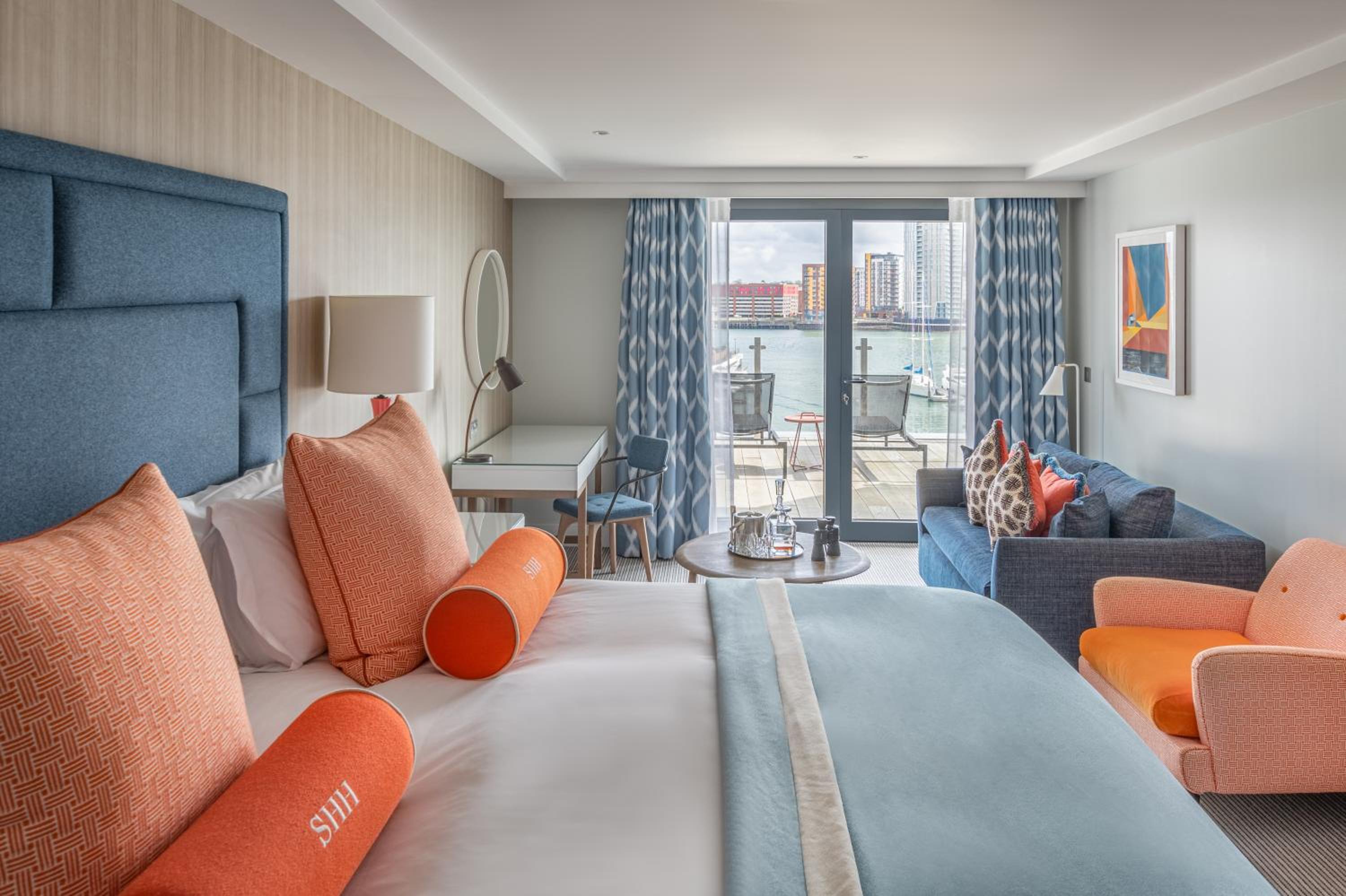 Suite photo 1
