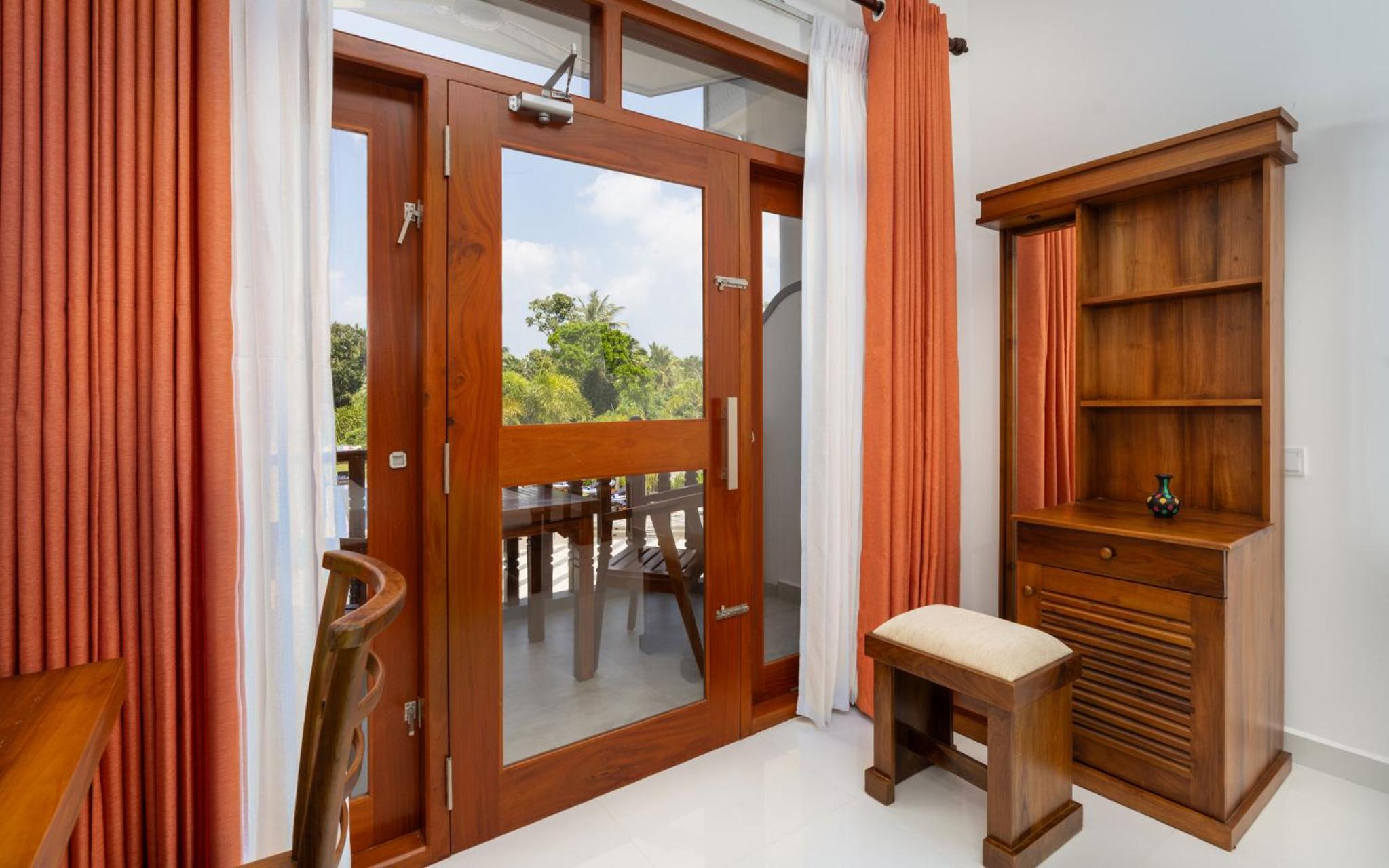 Double Room with Pool View