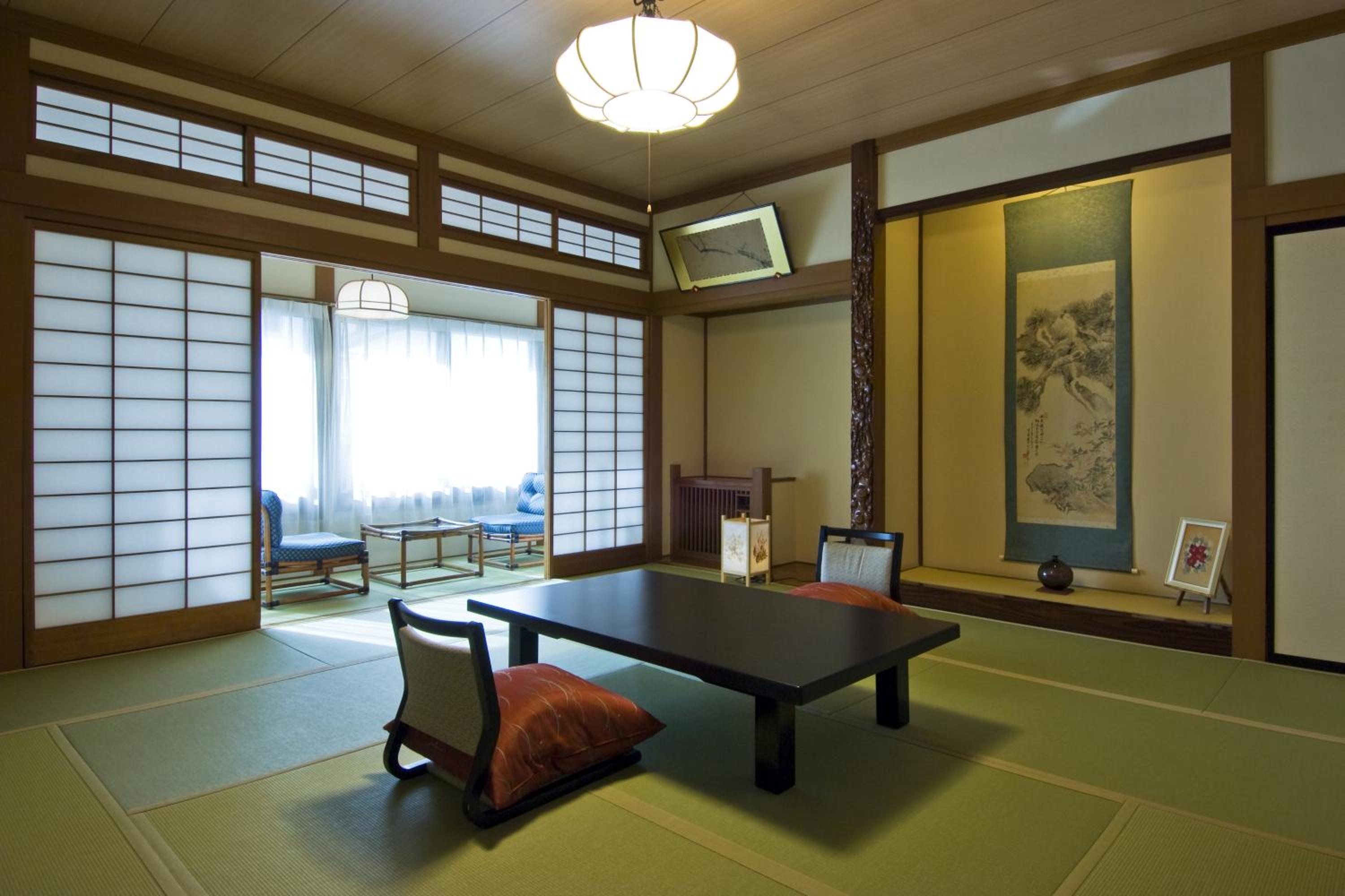 Japanese-Style Superior Room with Shared Bathroom photo 2