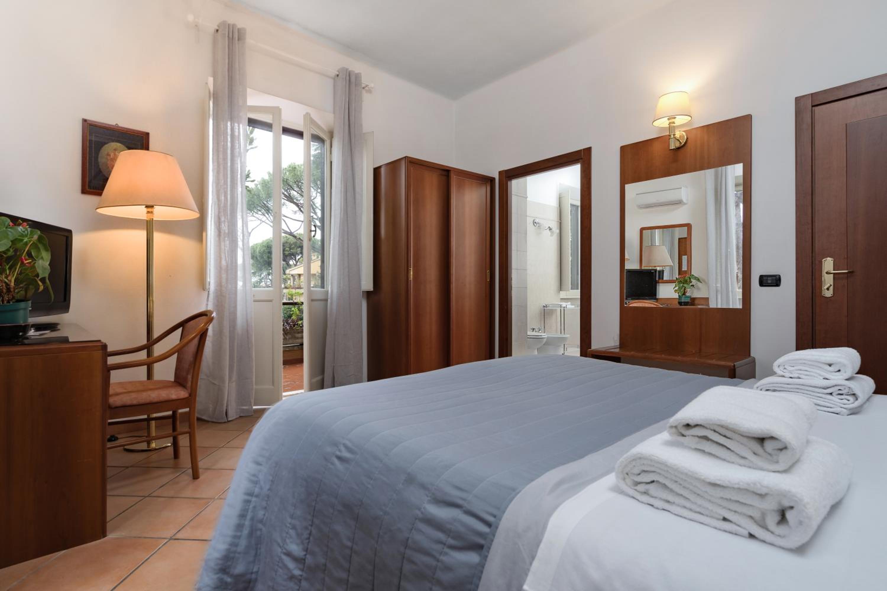 Double Room with Terrace