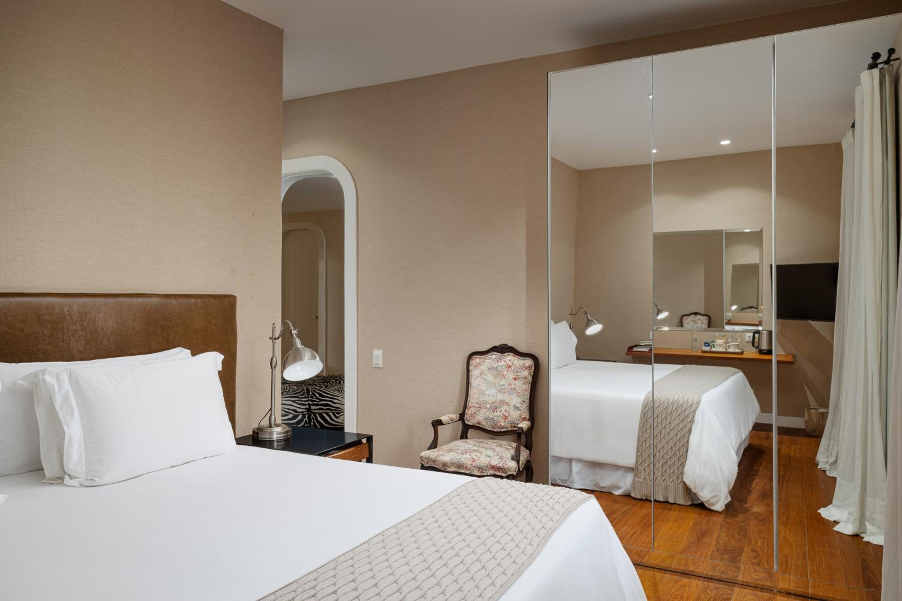 Suite with Garden View