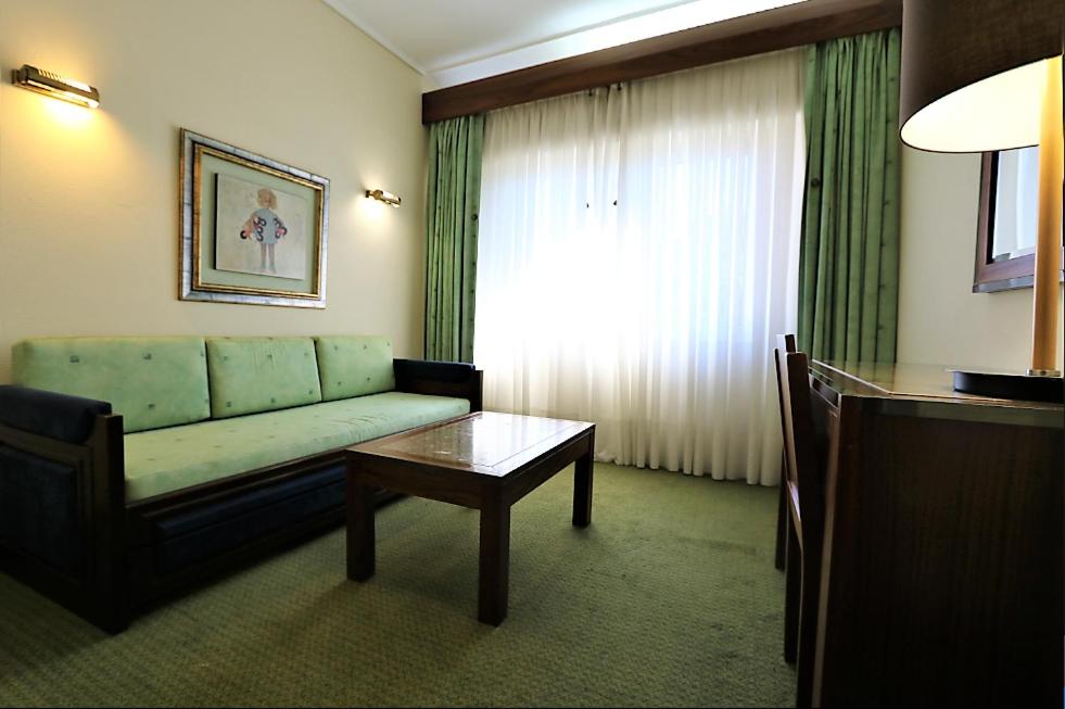 Standard Suite - Photo 6