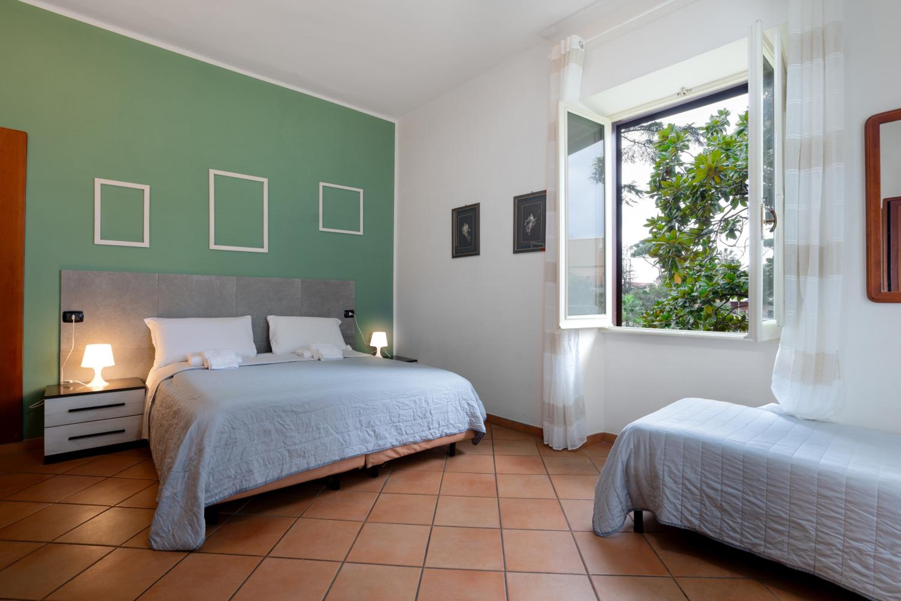 Superior Triple Room