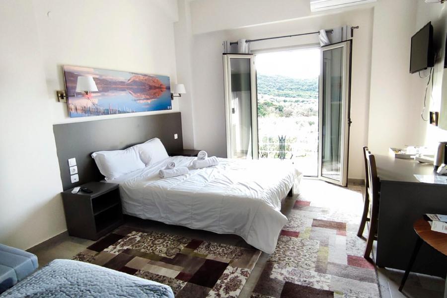 Junior Suite with Sea View photo 2