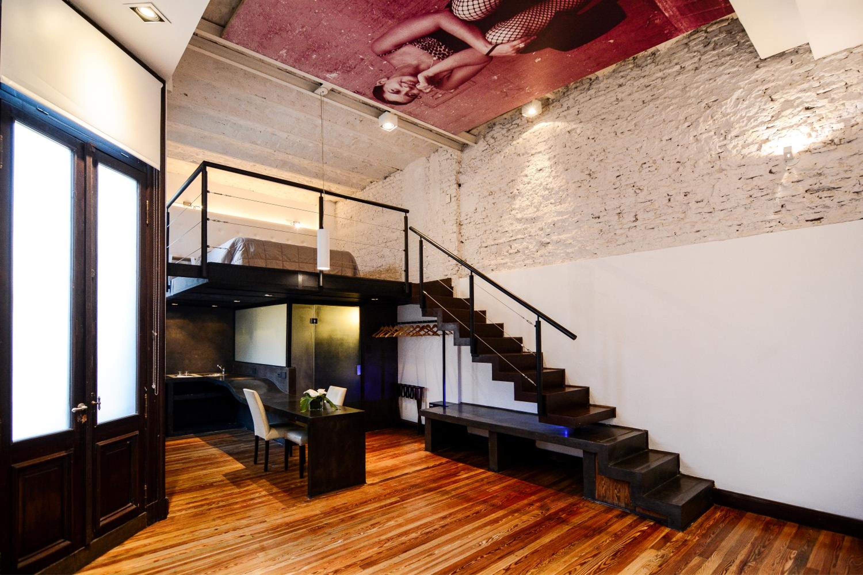 Superior Loft