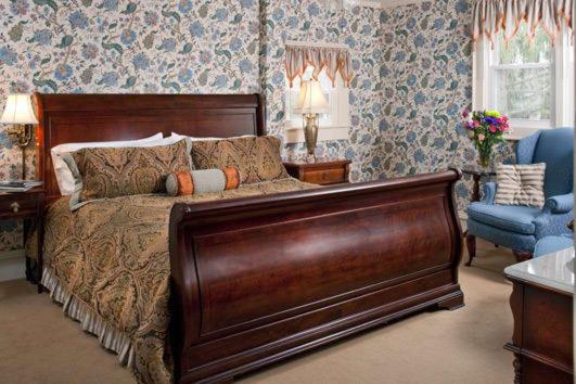 Deluxe Double Room with Bath